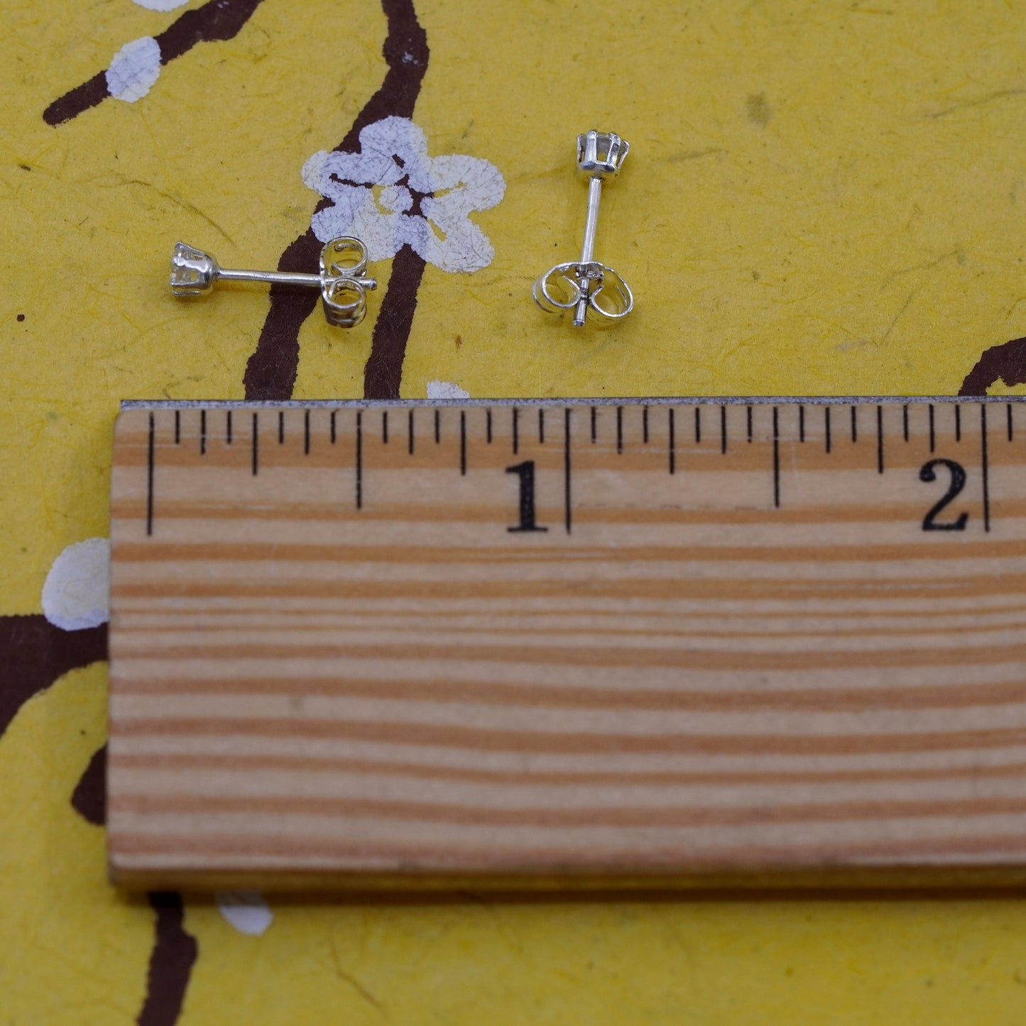 2mm, Vintage Sterling silver handmade earrings, 925 cz studs