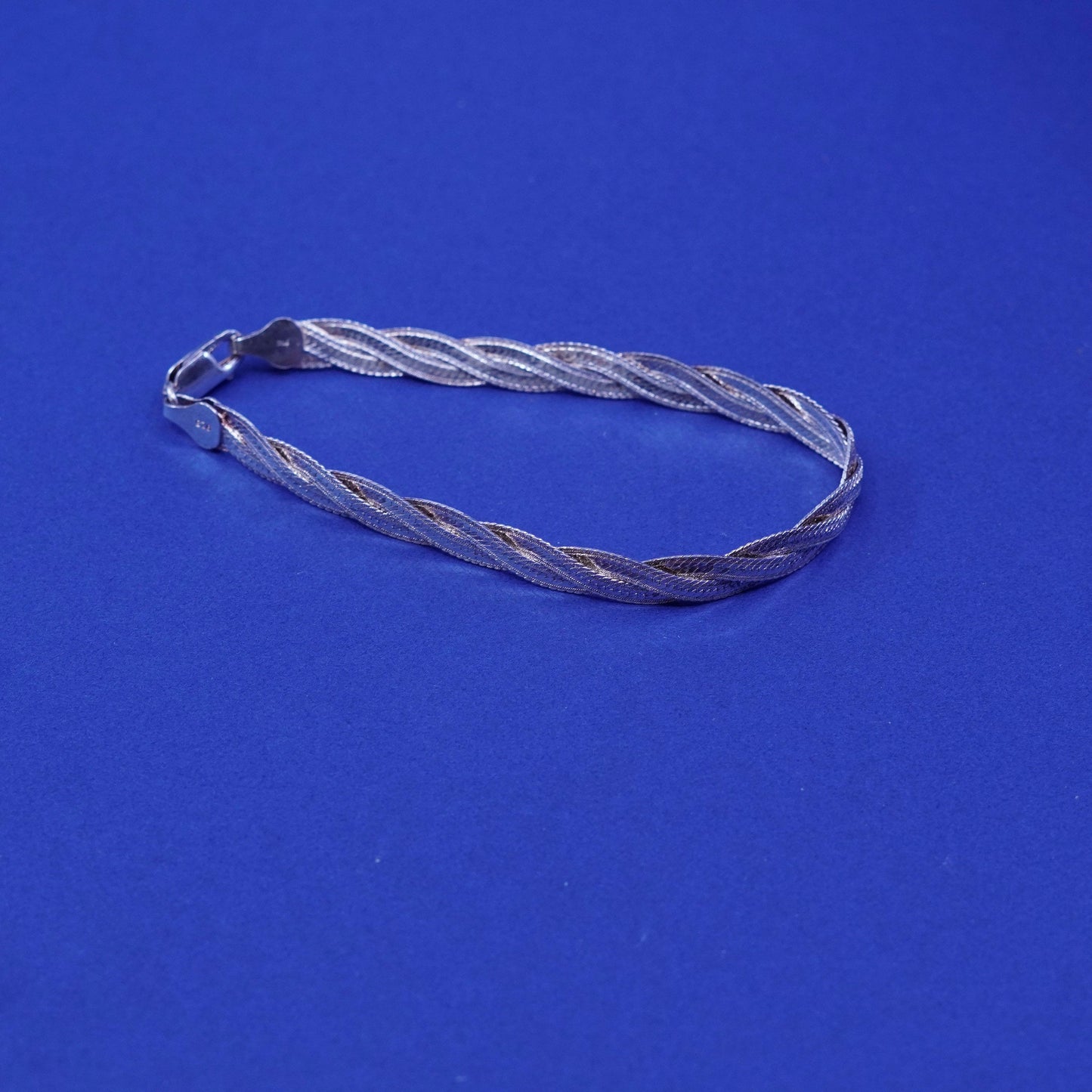 7”, vintage Sterling silver bracelet, textured 925 herringbone woven chain