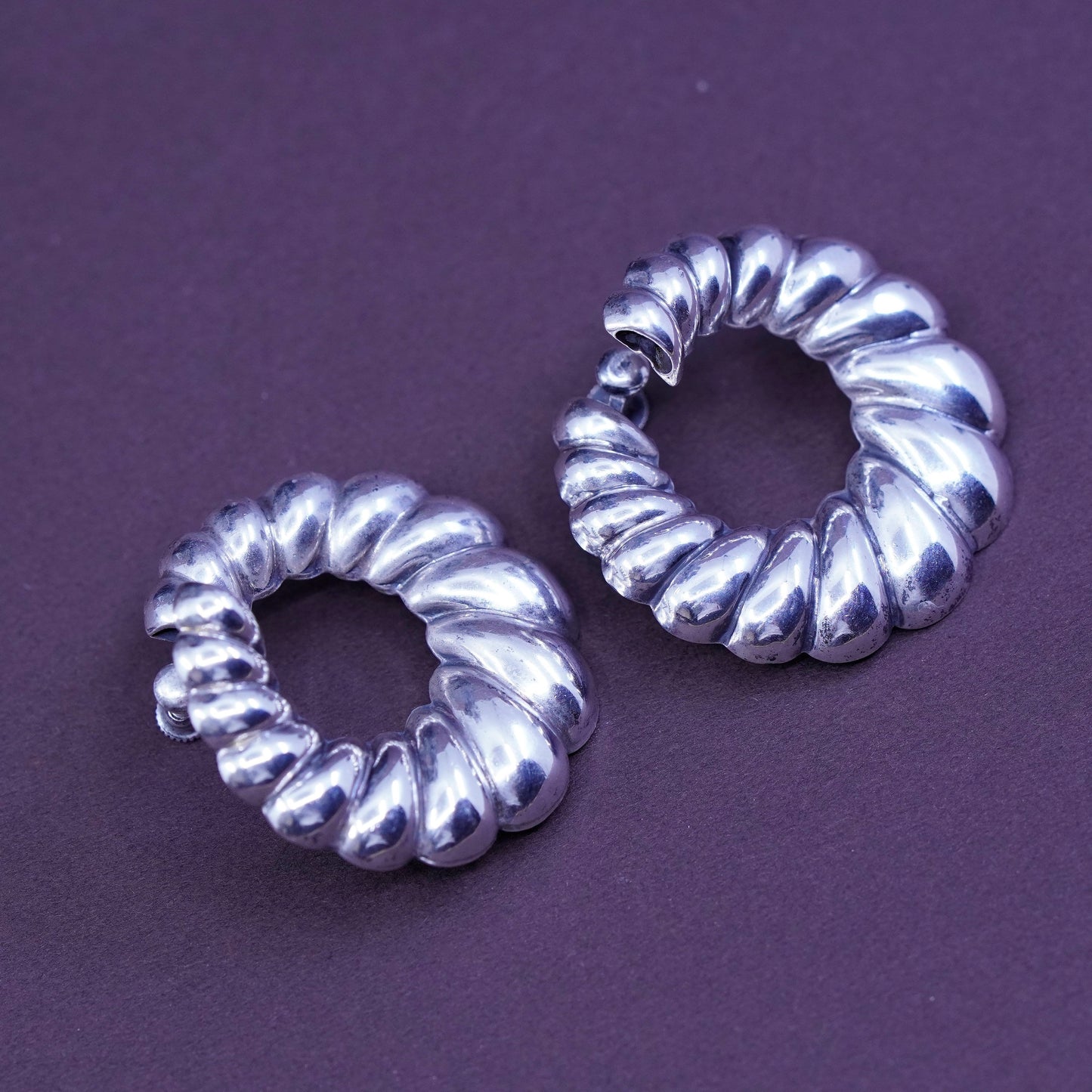 Vintage Sterling silver handmade screw back earrings, twisted 925 ribbed circle