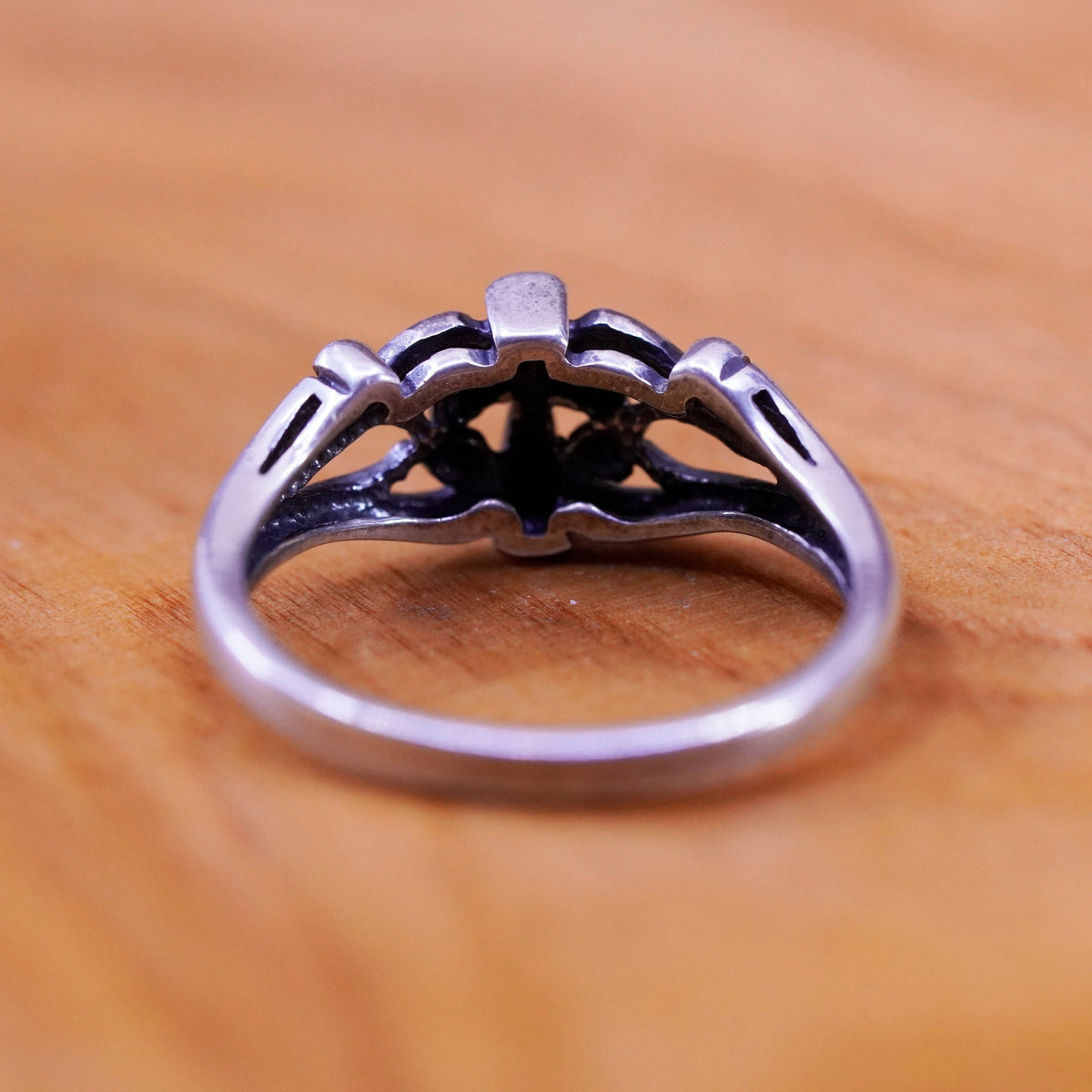 Size 5, vintage Sterling silver handmade ring, 925 filigree cross