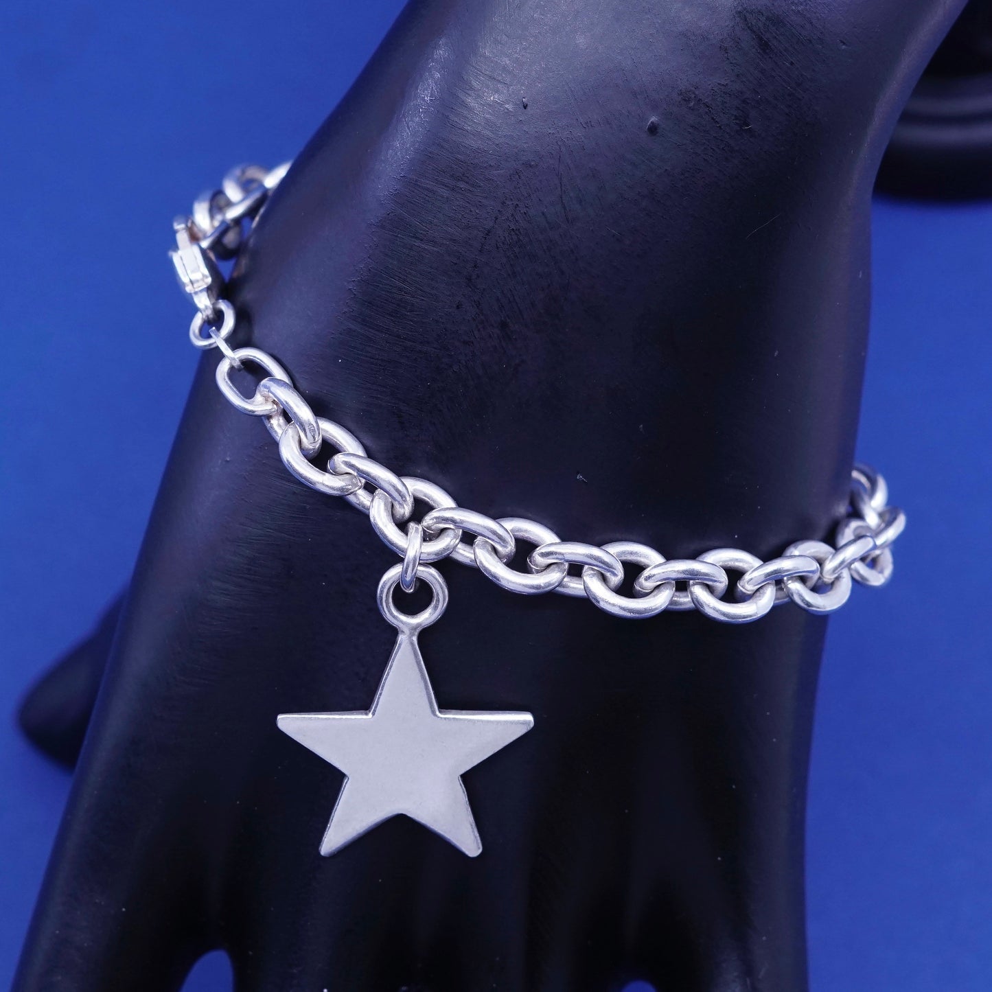 7”, vintage Sterling silver handmade bracelet, 925 bold circle chain w/ star