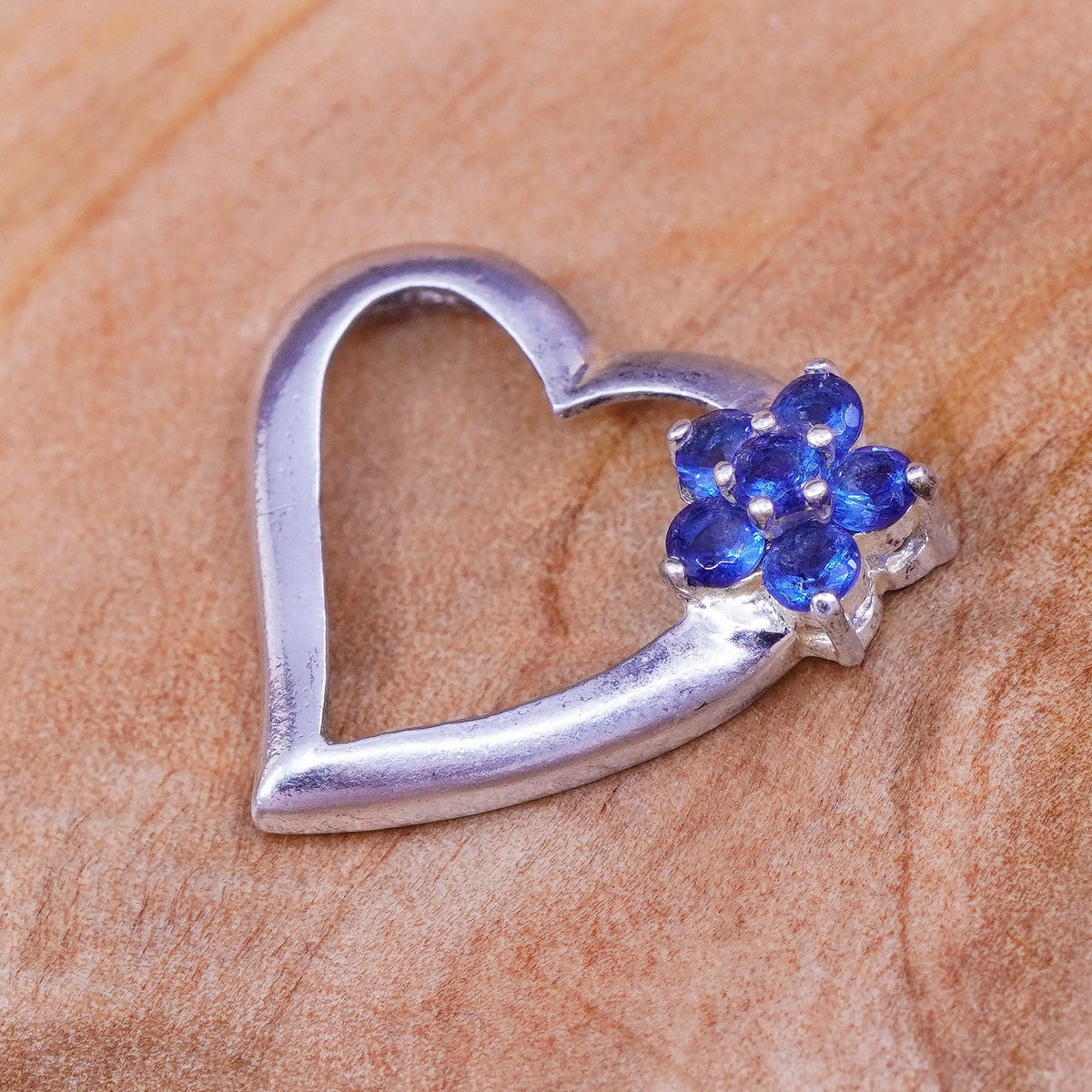 Vintage sterling silver pendant, 925 heart with sapphire and diamonds