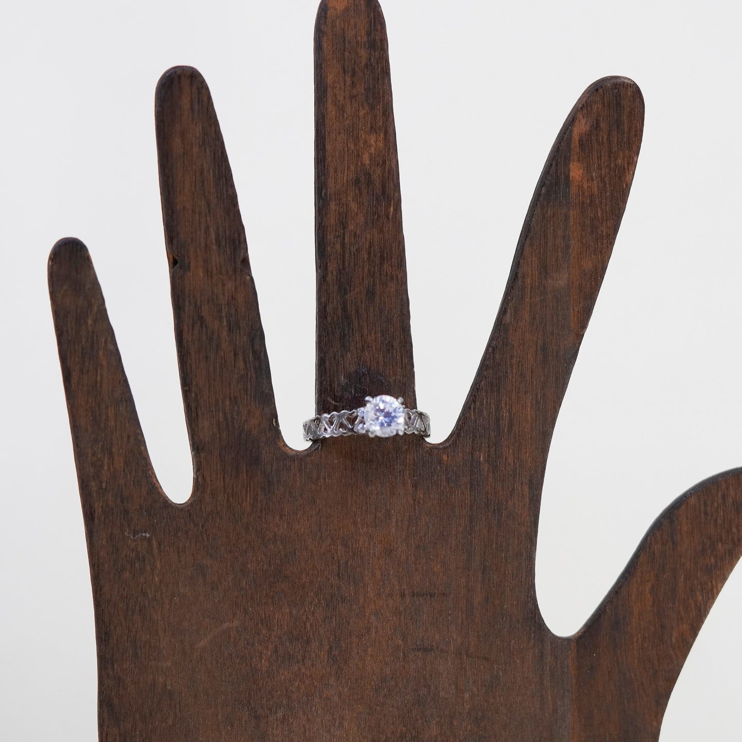 Size 9, vtg sterling 925 silver ring with round CZ, stackable engagement band