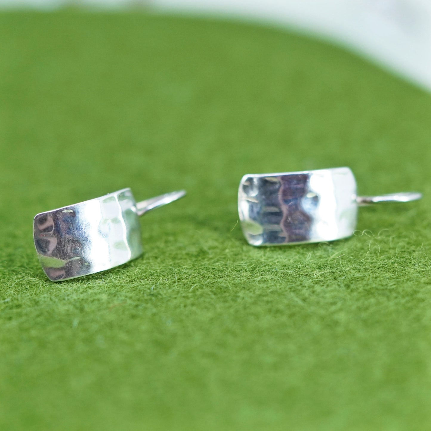 Vintage W0991 Retired Silpada Sterling 925 Silver Hammered rectangular Earrings