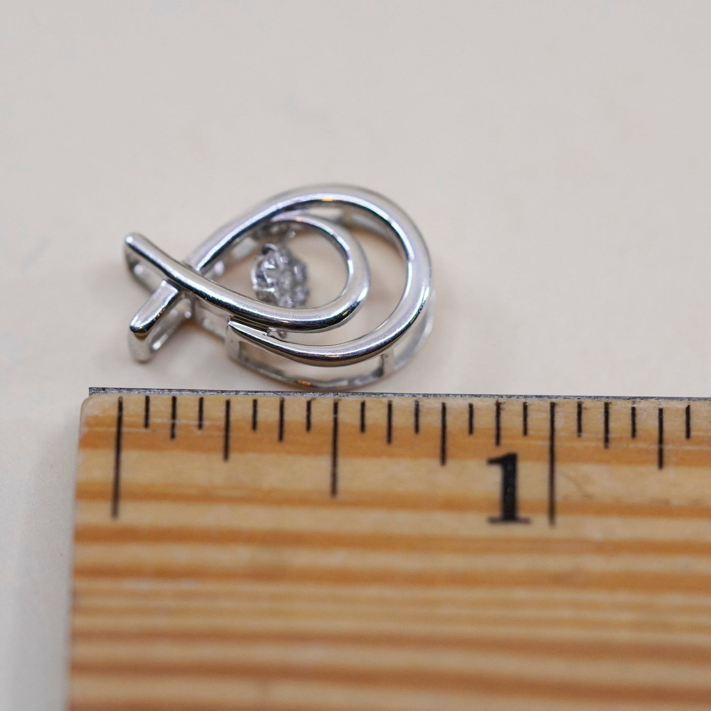 Vintage sterling silver pendant, 925 teardrop with dancing genuine diamond