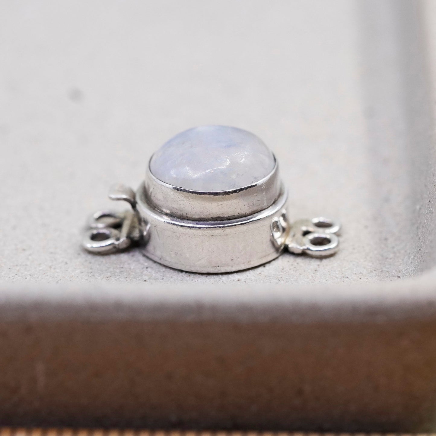 Vintage Sterling 925 silver handmade clasp with moonstone