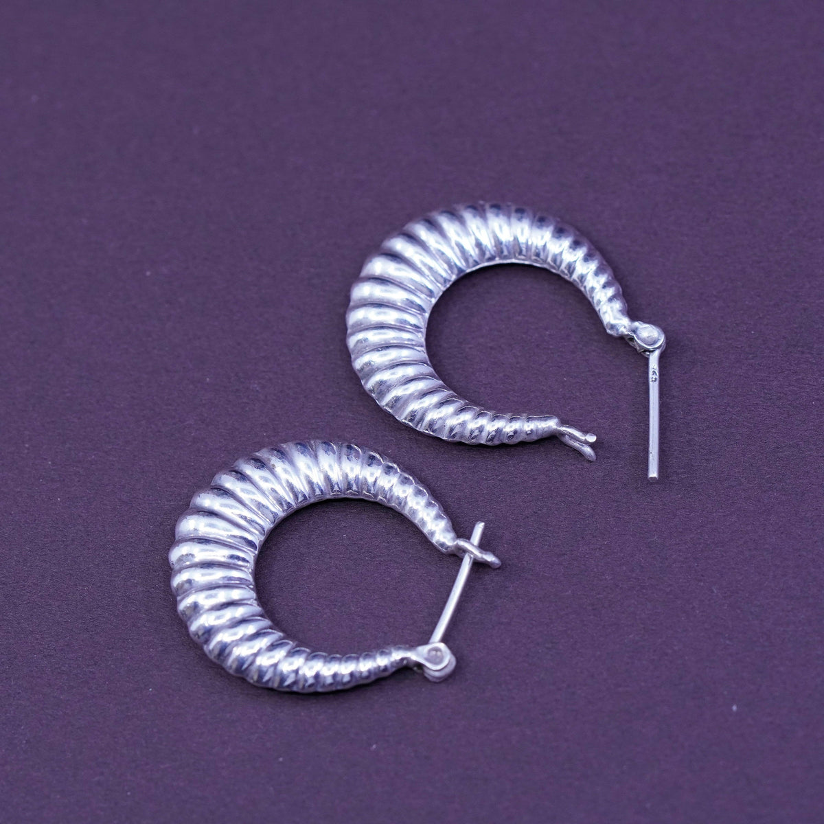 1”, vintage Sterling silver handmade earrings, ribbed hoops Huggie