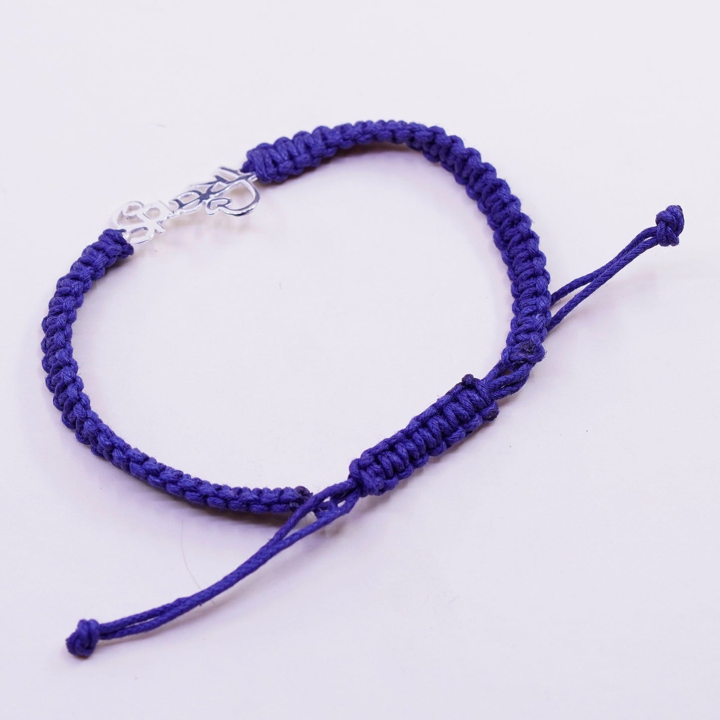 Size adjustable, Sterling 925 silver bracelet blue linen thread “friends” charm