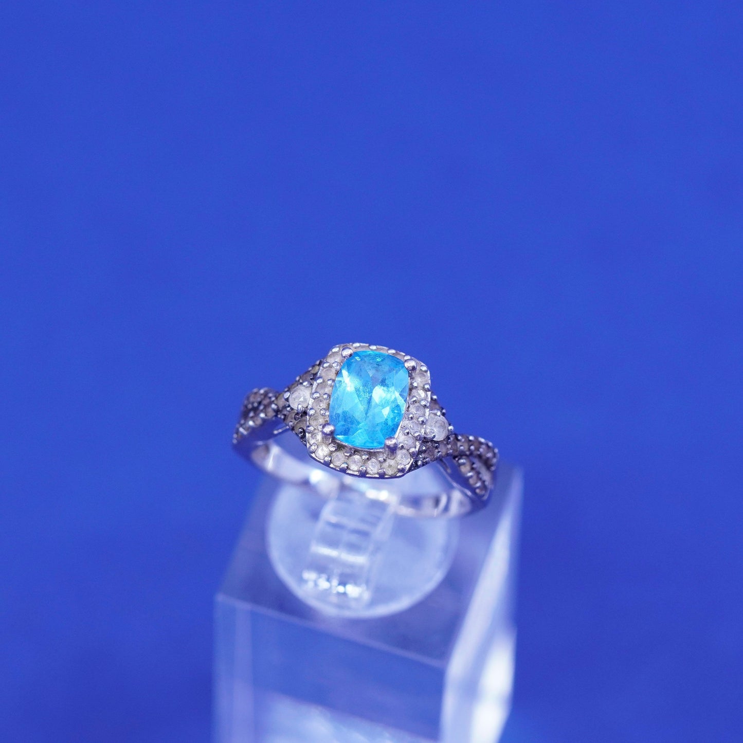 Size 7.25, vintage Sterling 925 silver handmade ring with topaz cluster diamond