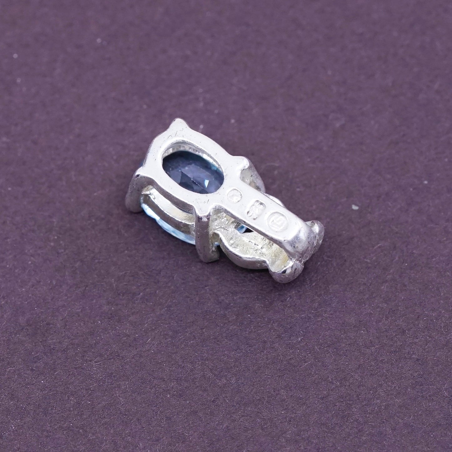 Vintage Sterling silver pendant, solid 925 silver with blue topaz