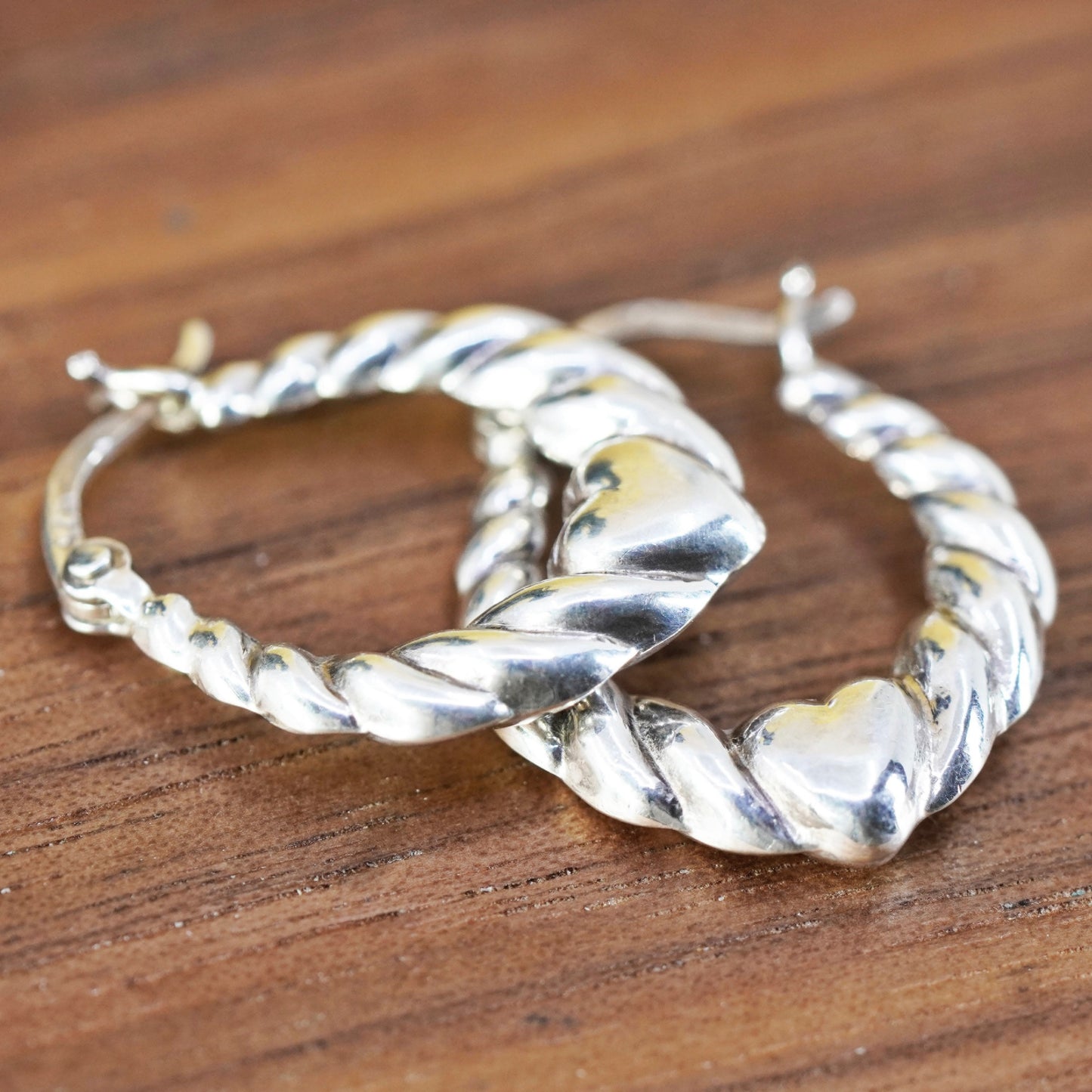 0.75”, vintage Sterling silver handmade earrings, ribbed hoops with heart