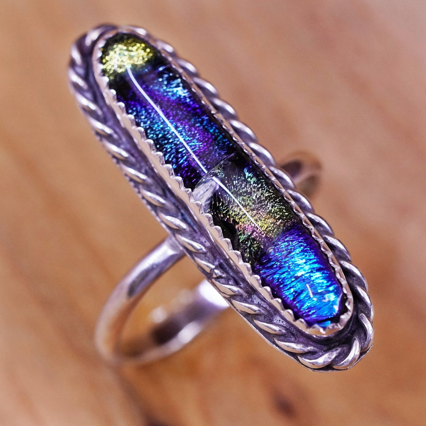 Size 9.25 Native American Navajo Ben Sterling 925 silver ring long foiled glass