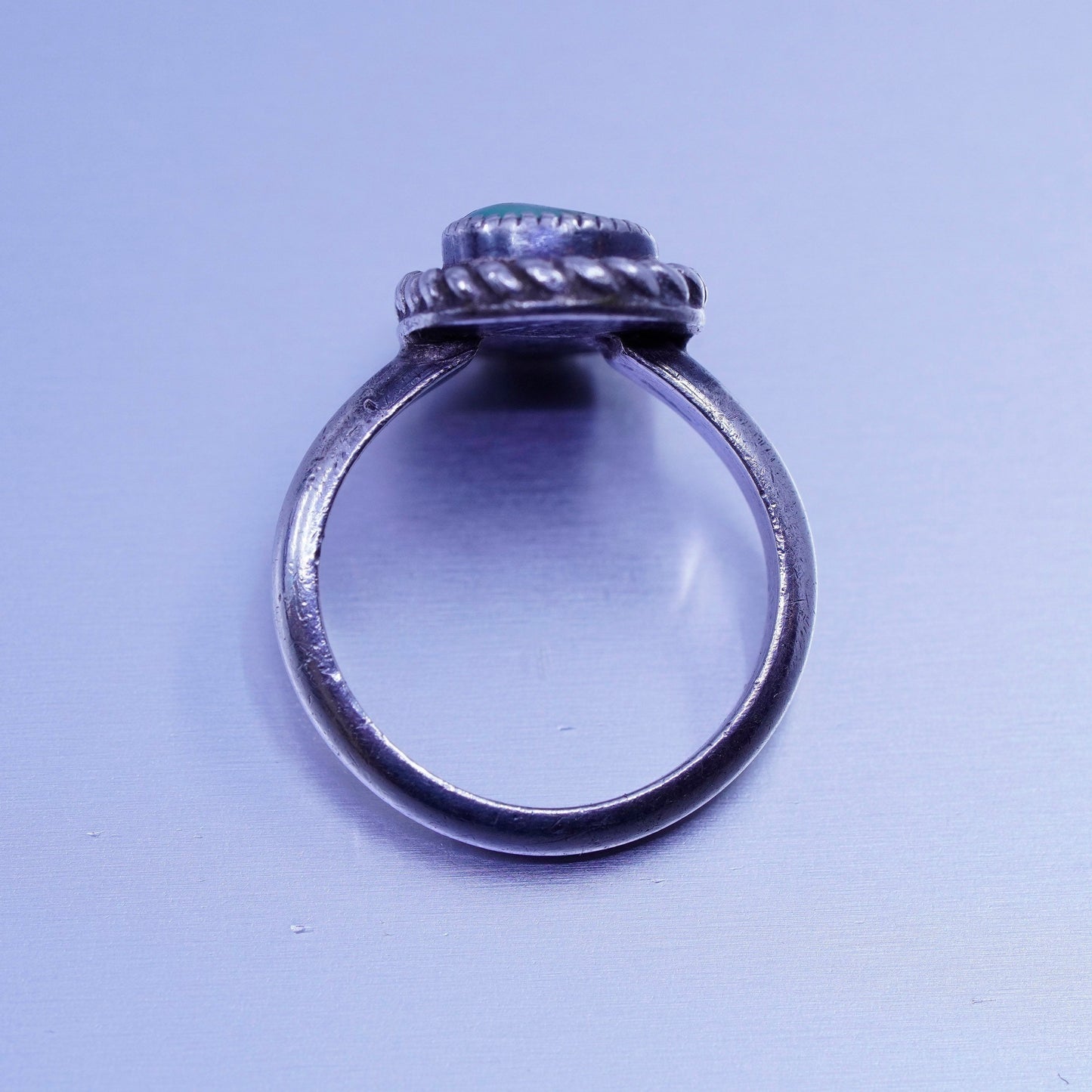 Size 3, Native American navajo Sterling 925 silver handmade ring with turquoise