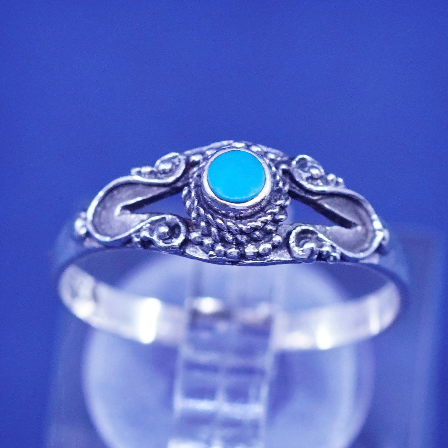 Size 7.5, Sterling 925 silver ring, Native American, southwestern turquoise