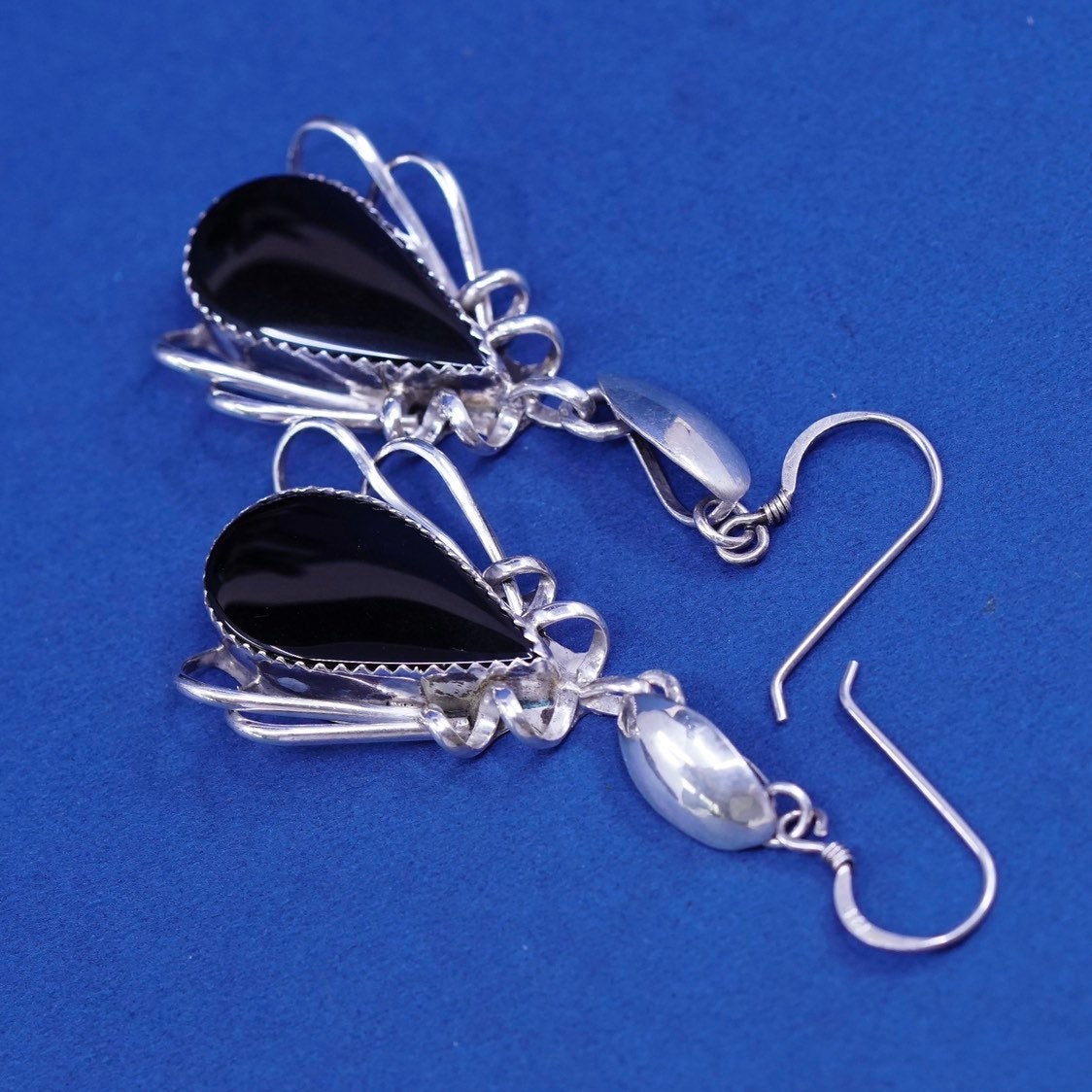 Native american MA Navajo Earrings, Sterling Silver teardrop obsidian dangles