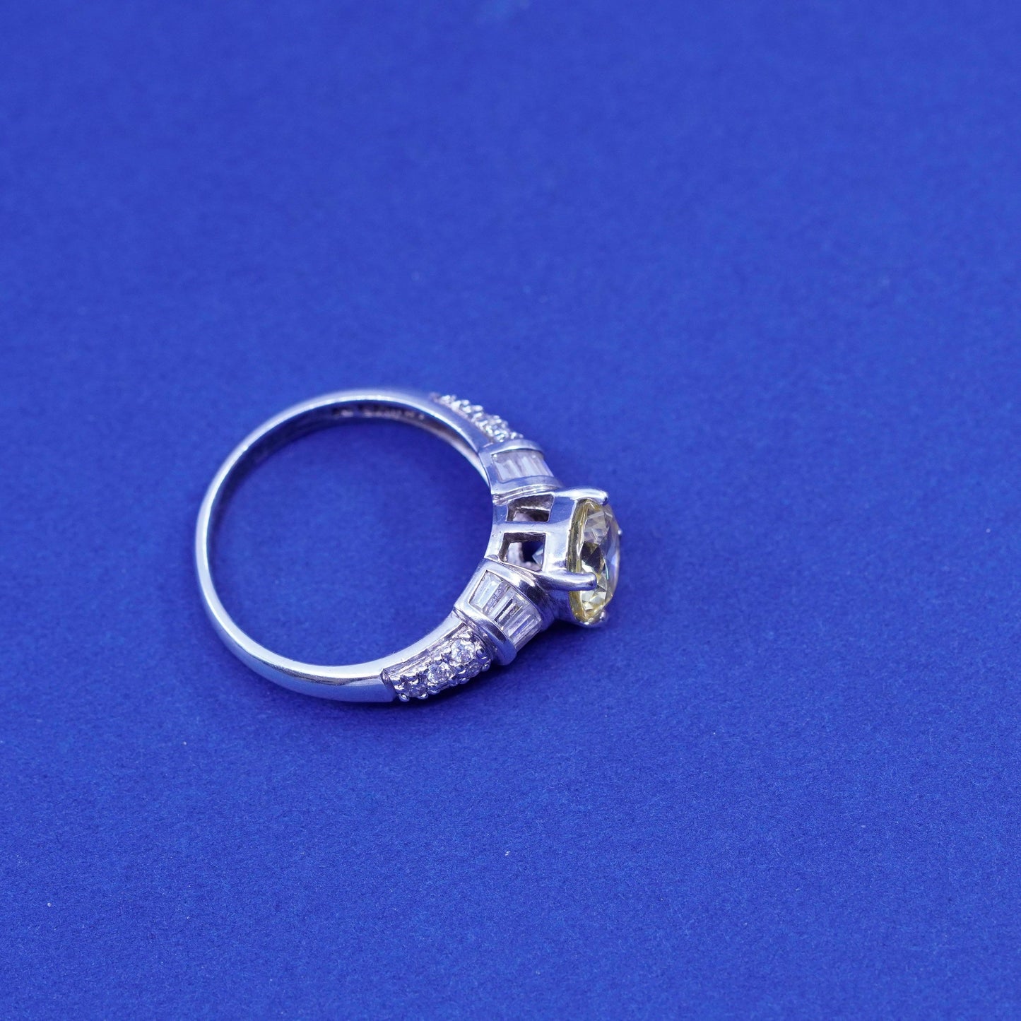 Size 8, vintage Sterling 925 silver handmade ring with citrine and cluster cz