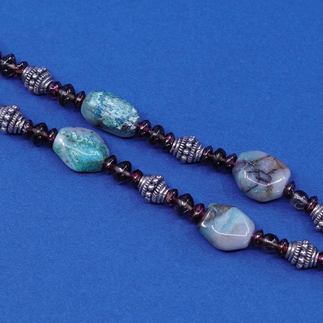 6.5", vtg Sterling silver bracelet, 925 toggle closure w/ jade N garnet beads