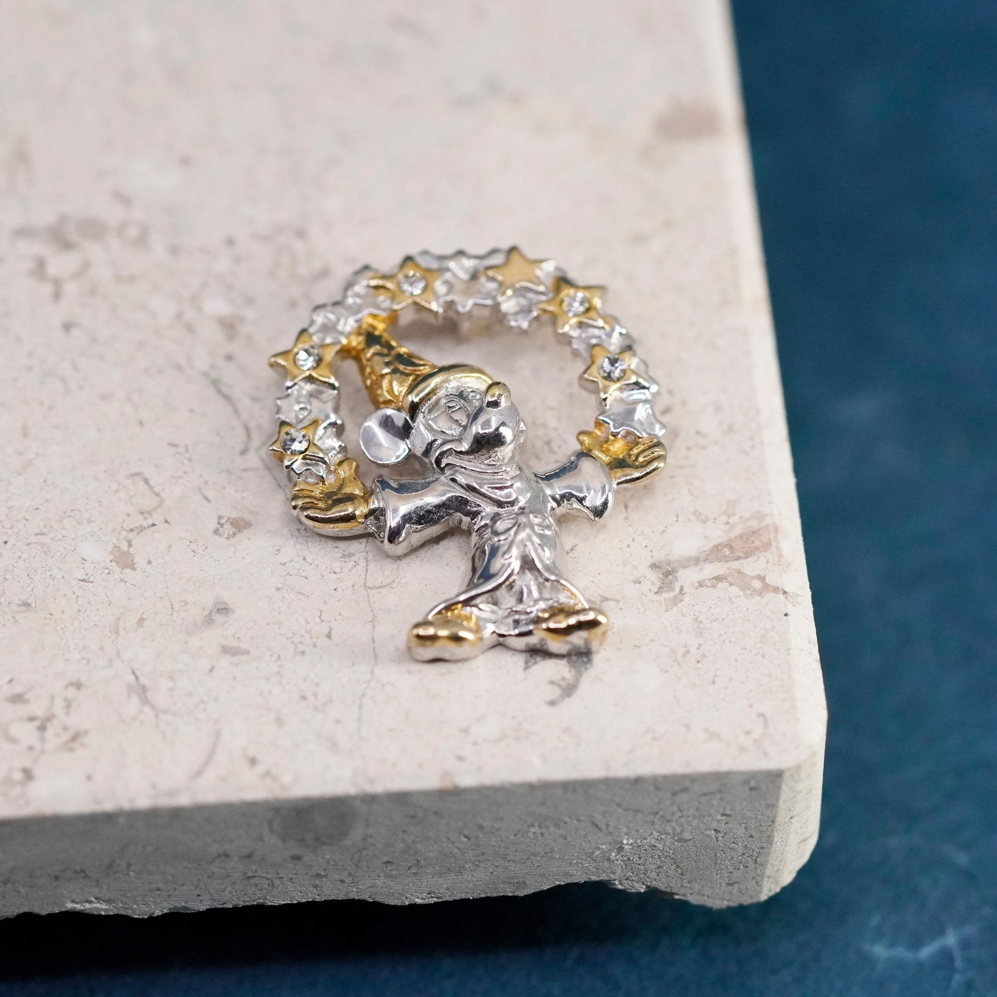 Lenox Sterling silver pendant, 925 Mickey Mouse pendant “keep the magic alive”