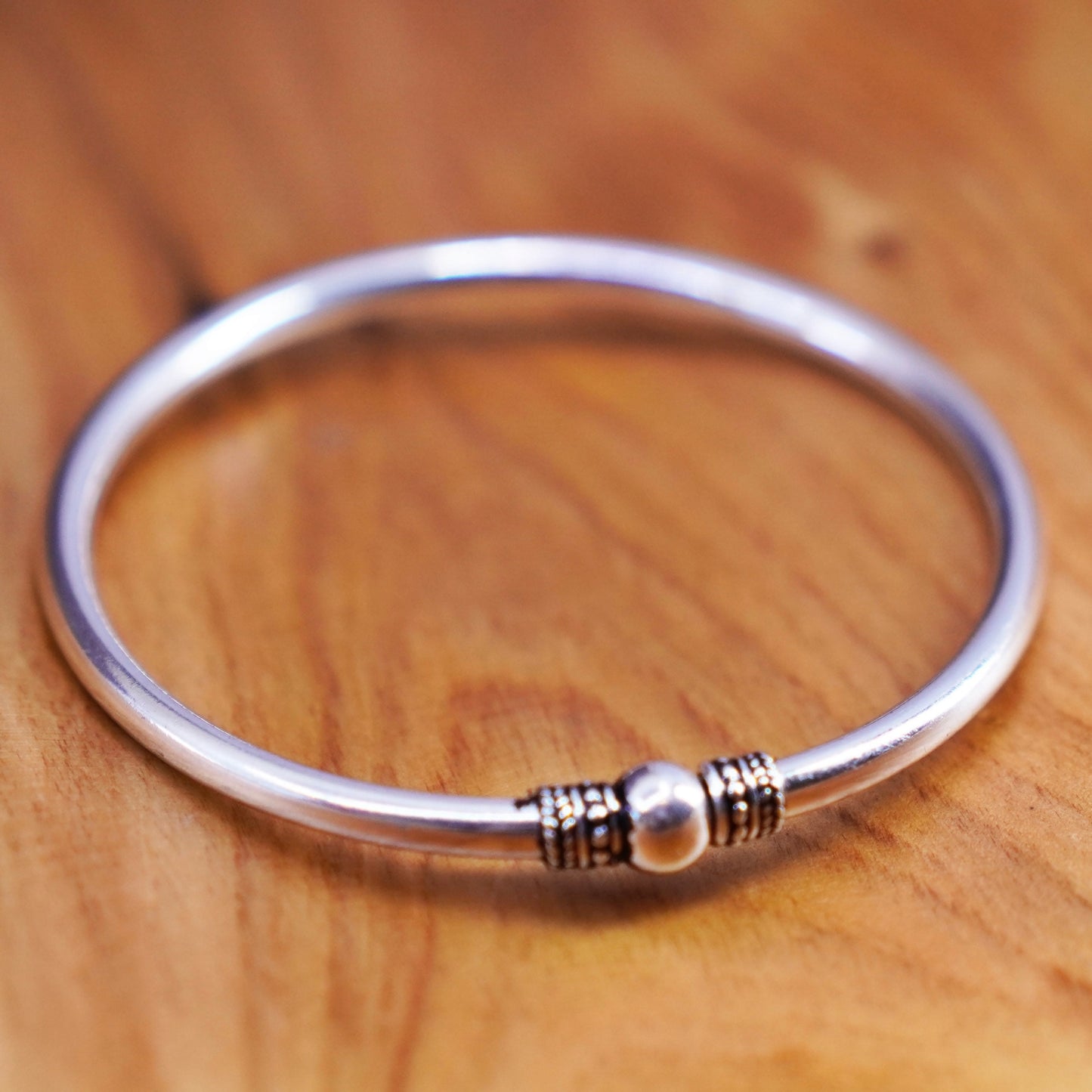 7”, Vintage Mexico Sterling silver handmade bracelet, 925 bangle with bead
