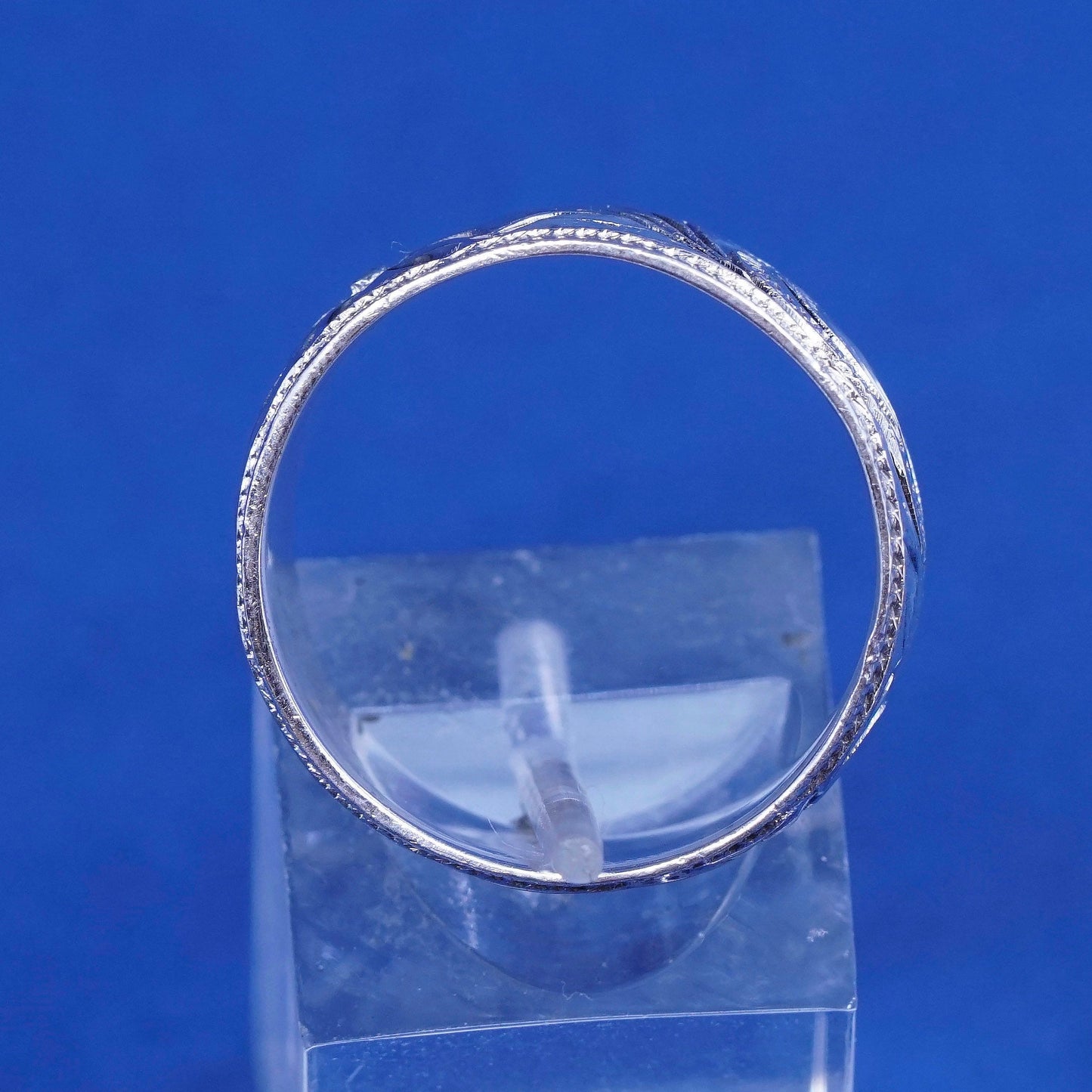 Size 9, vtg PCU Sterling silver handmade ring, 925 flower embossed band