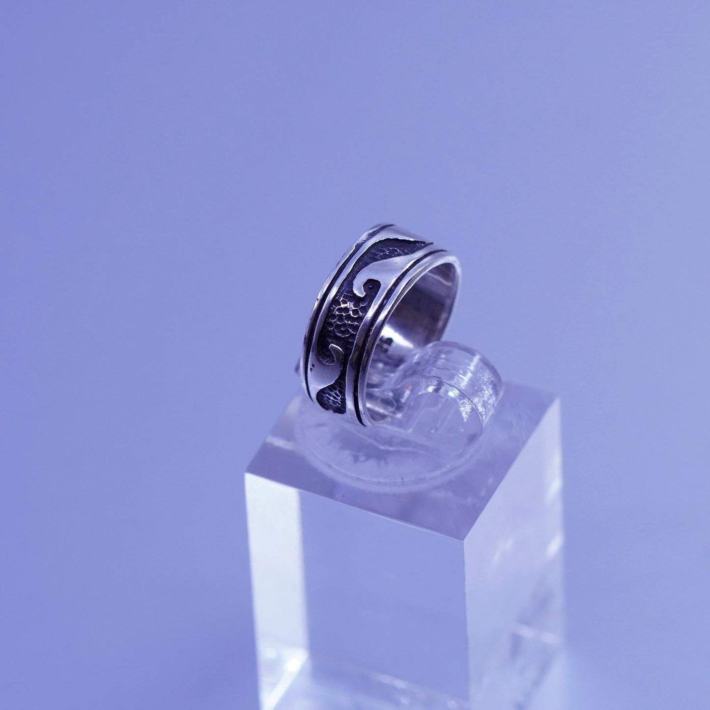 Size 3, southwestern Sterling 925 silver handmade ring, wavy wave open band