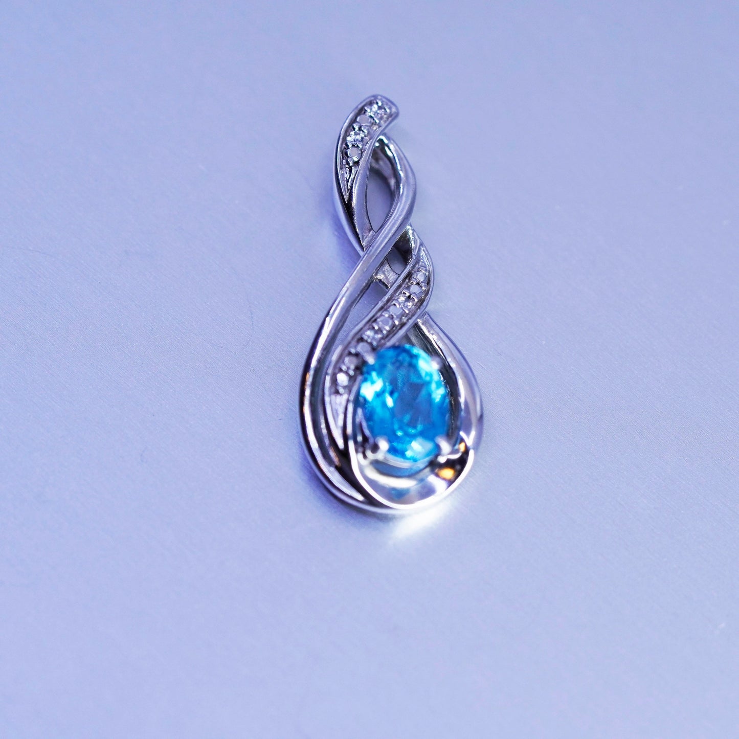 Vintage sterling 925 silver pendant with topaz and cz