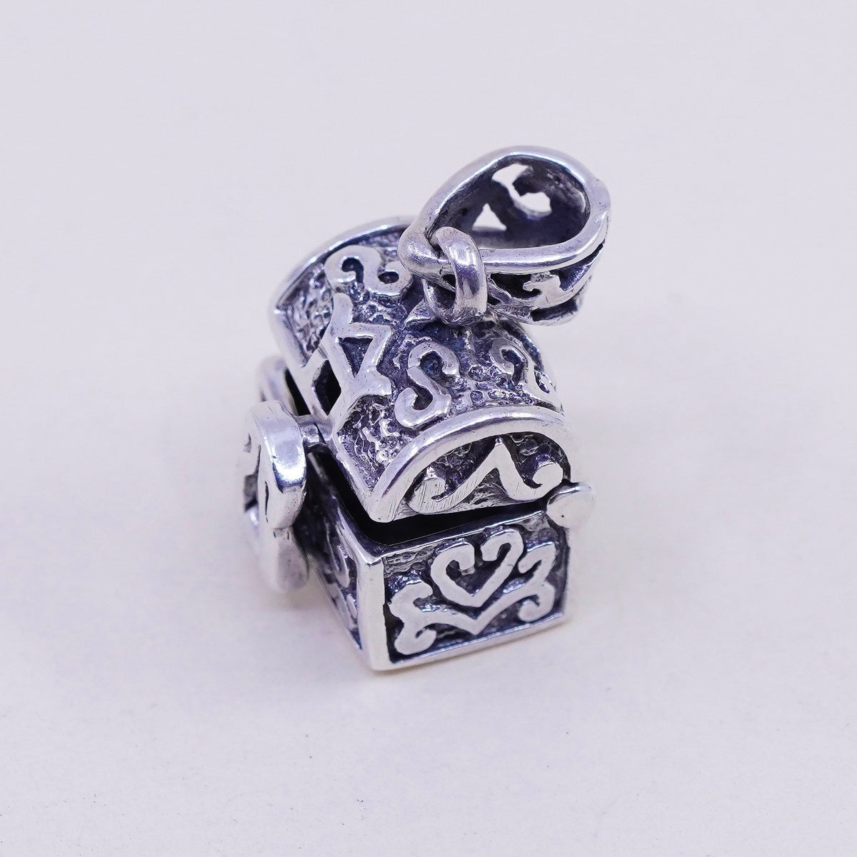 Sterling silver handmade prayer box pendant, 925 locket charm with filigree