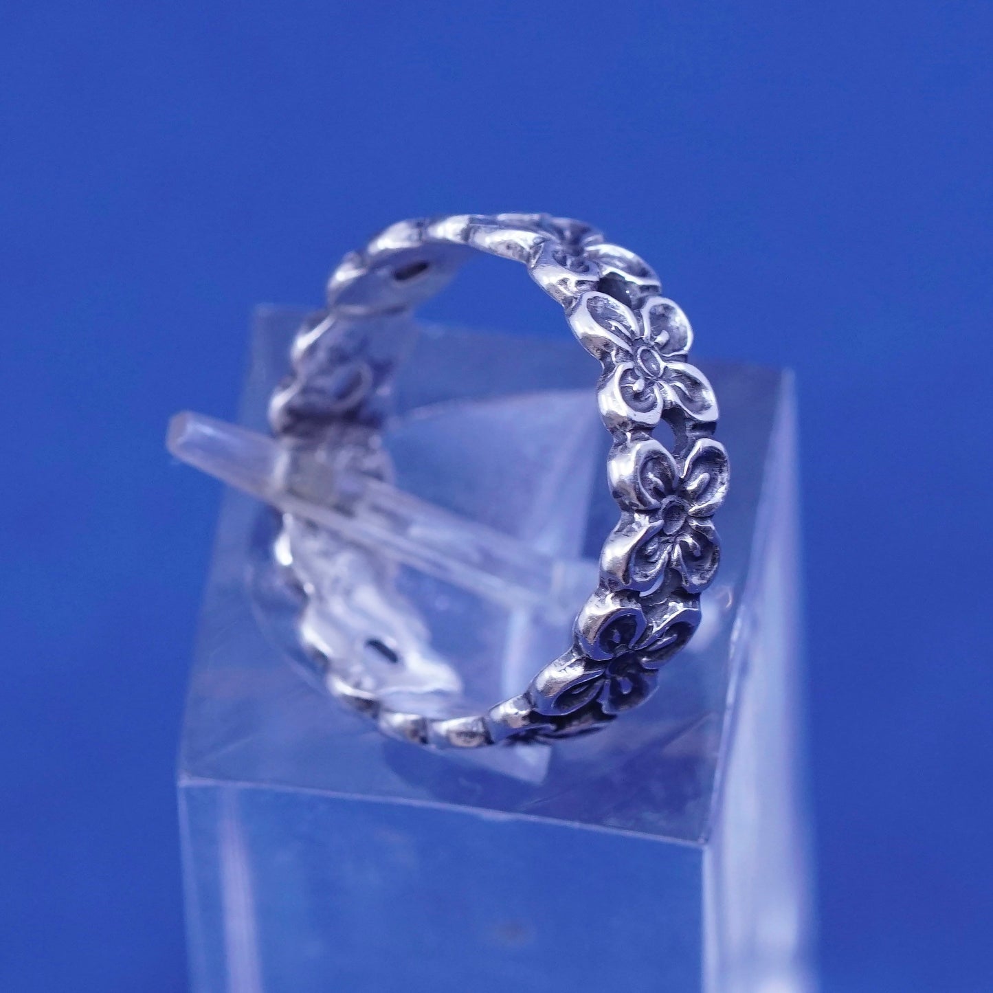 Size 4.25, vintage Sterling silver handmade ring, 925 flower band