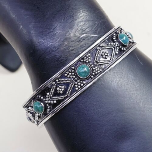 7", Vintage Puma Peru sterling silver cuff W/ turquoise N Bali Details