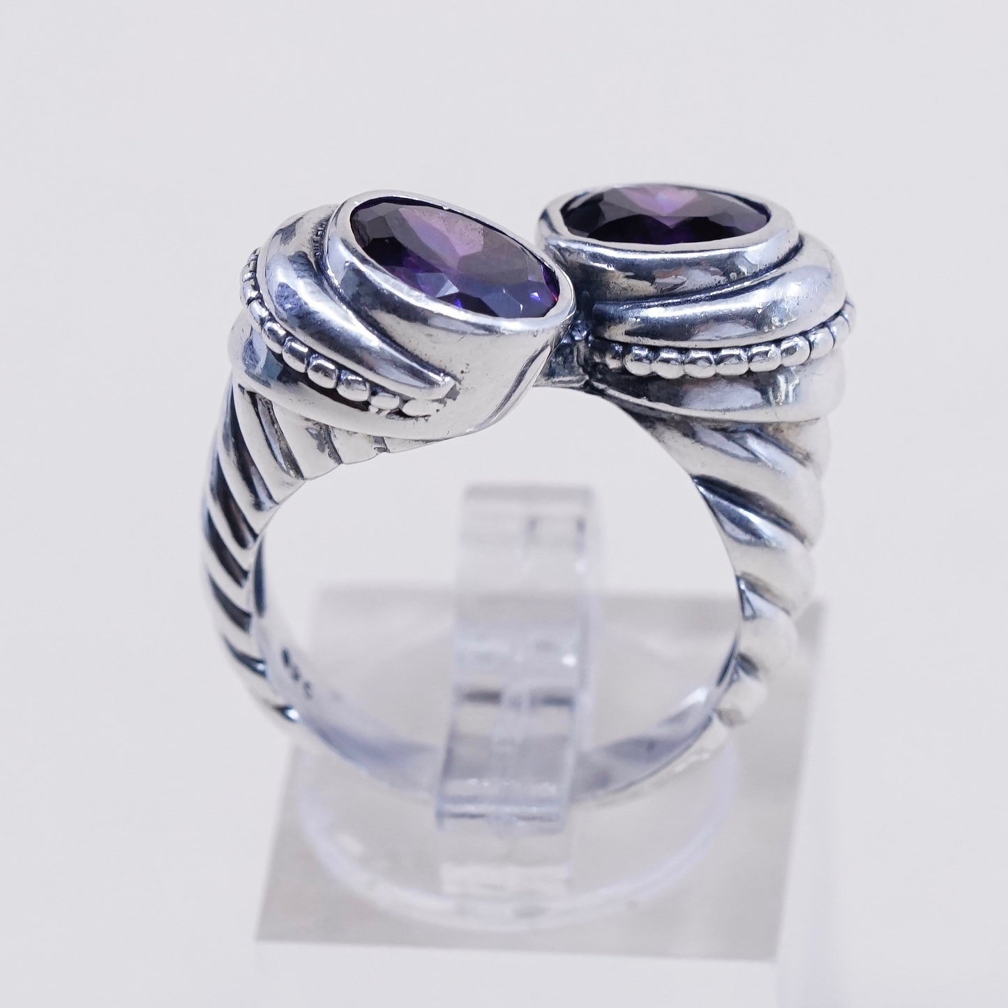 Size 7, vtg JRY sterling silver handmade ring, mexico 925 cable with amethyst