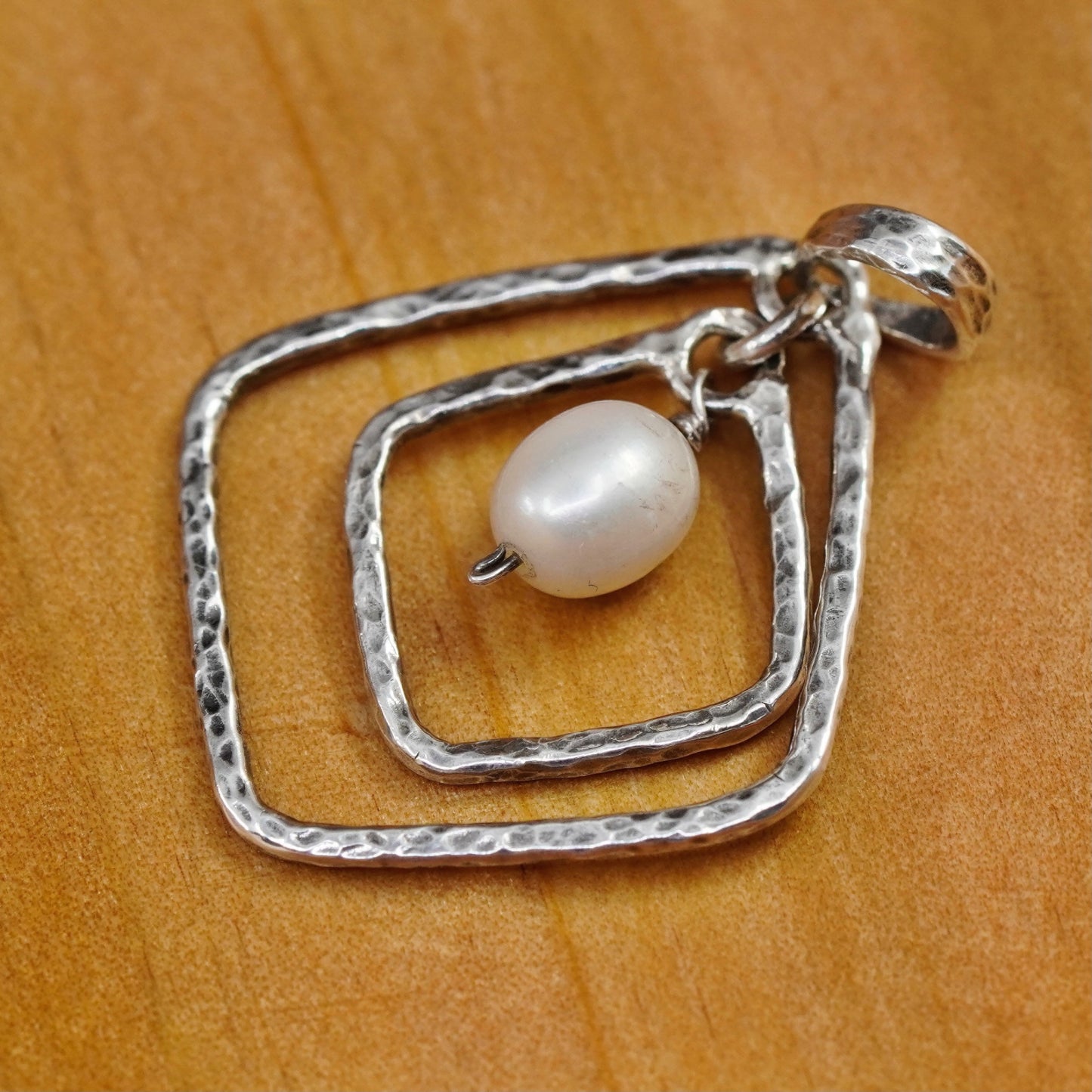 Vintage Sterling 925 silver handmade pendant with freshwater pearl