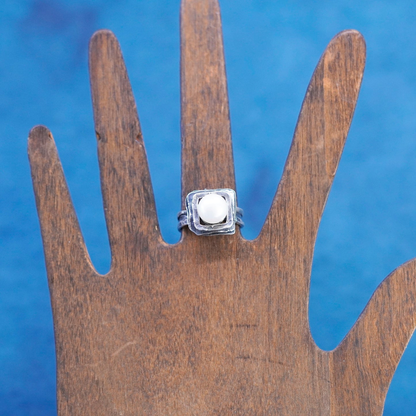 Size 7, vintage textured Sterling 925 Silver layered ring with pearl
