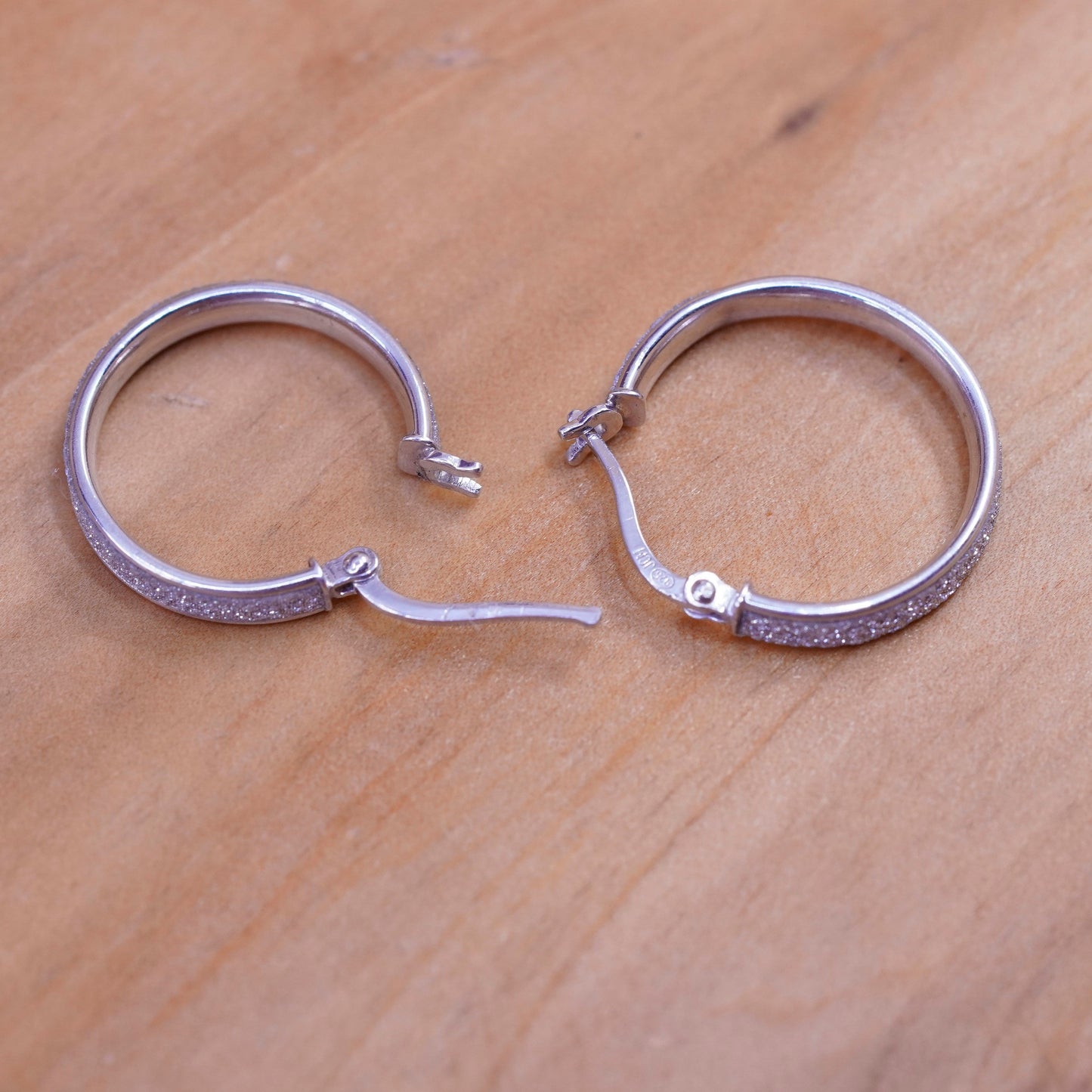 0.5”, vintage Sterling silver hoops, 925 earrings with glittering center