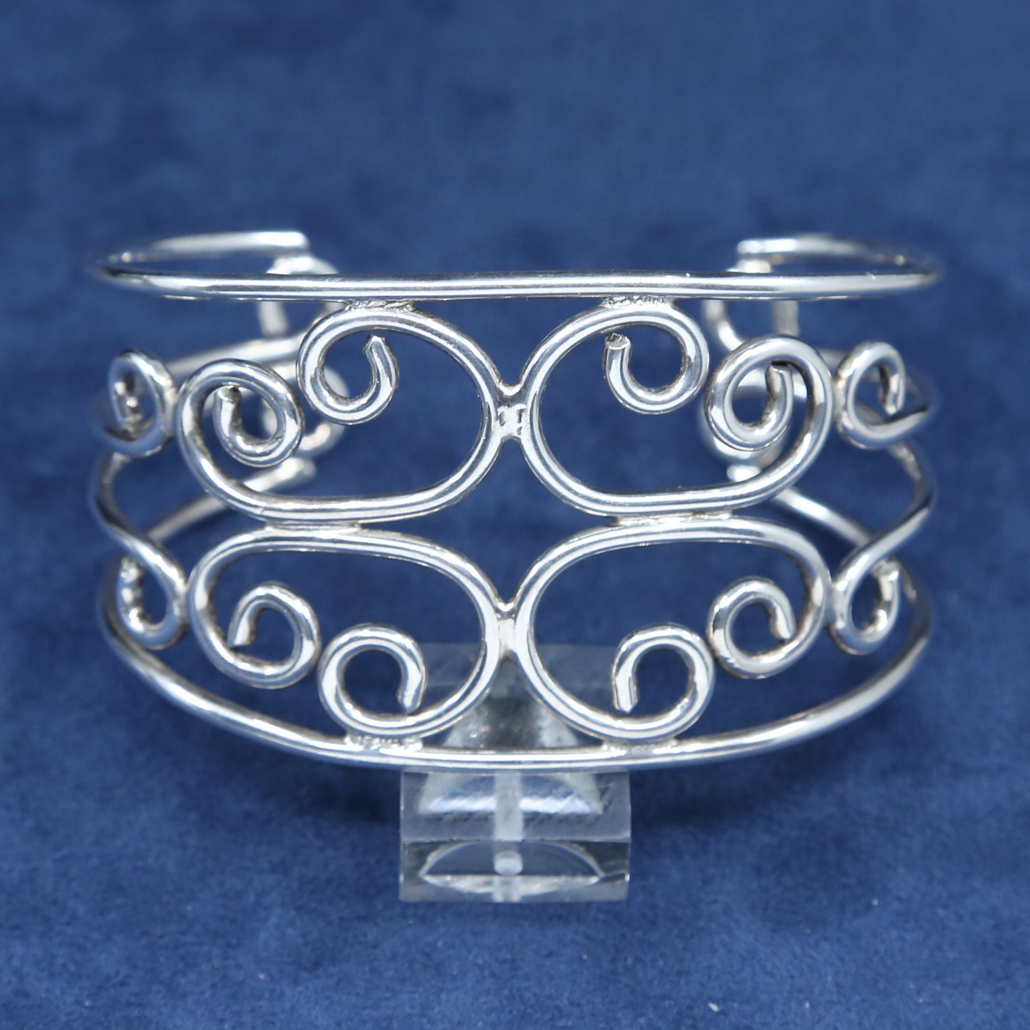 6.75", vtg Sterling silver handmade wired bracelet, 925 whirly cuff