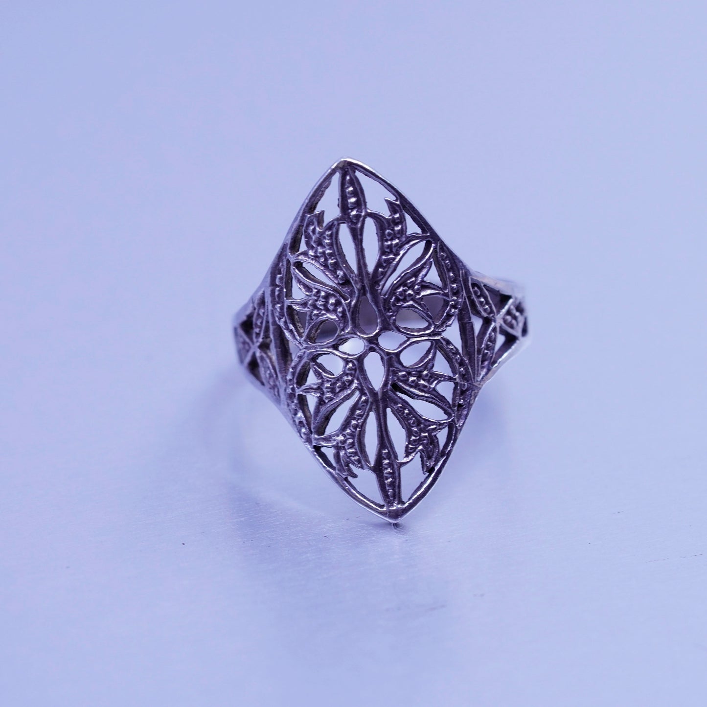 Size 7, vintage Sterling 925 silver handmade ring, filigree band