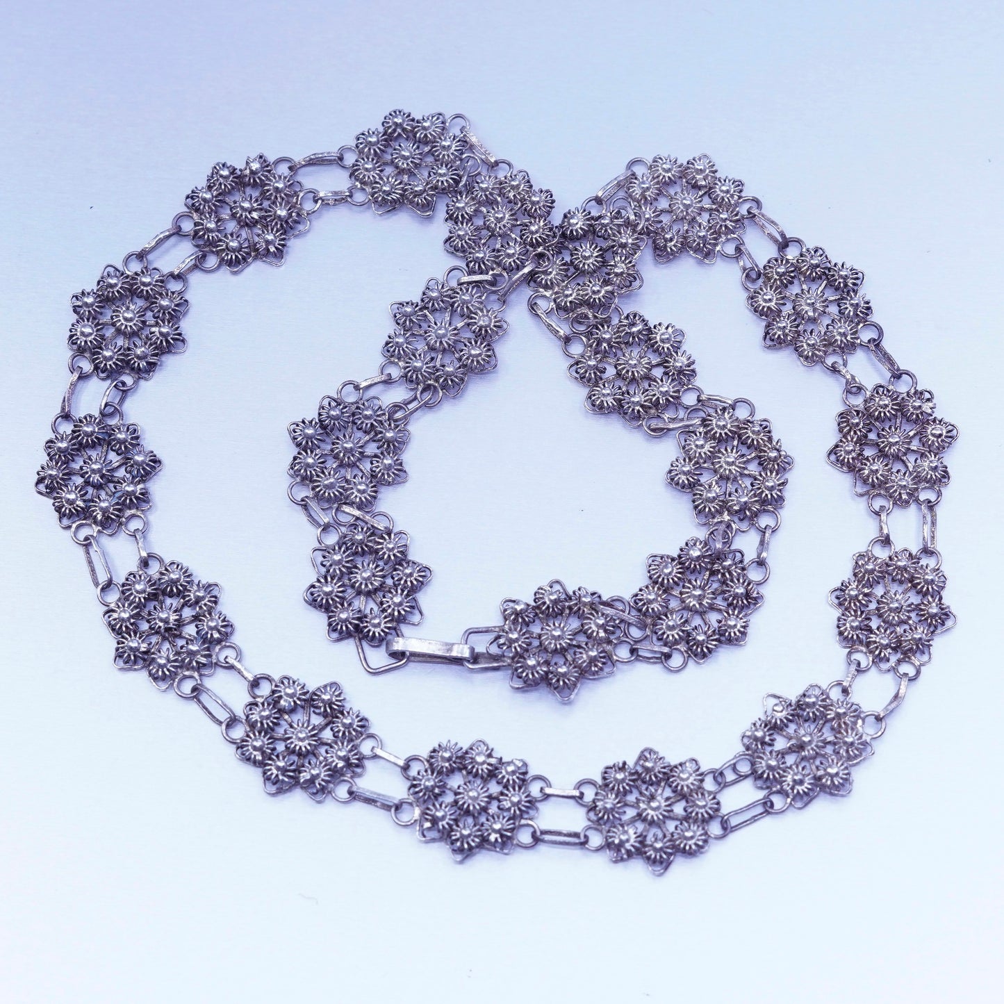 18”, vintage southwestern Sterling 925 silver handmade filigree flower necklace