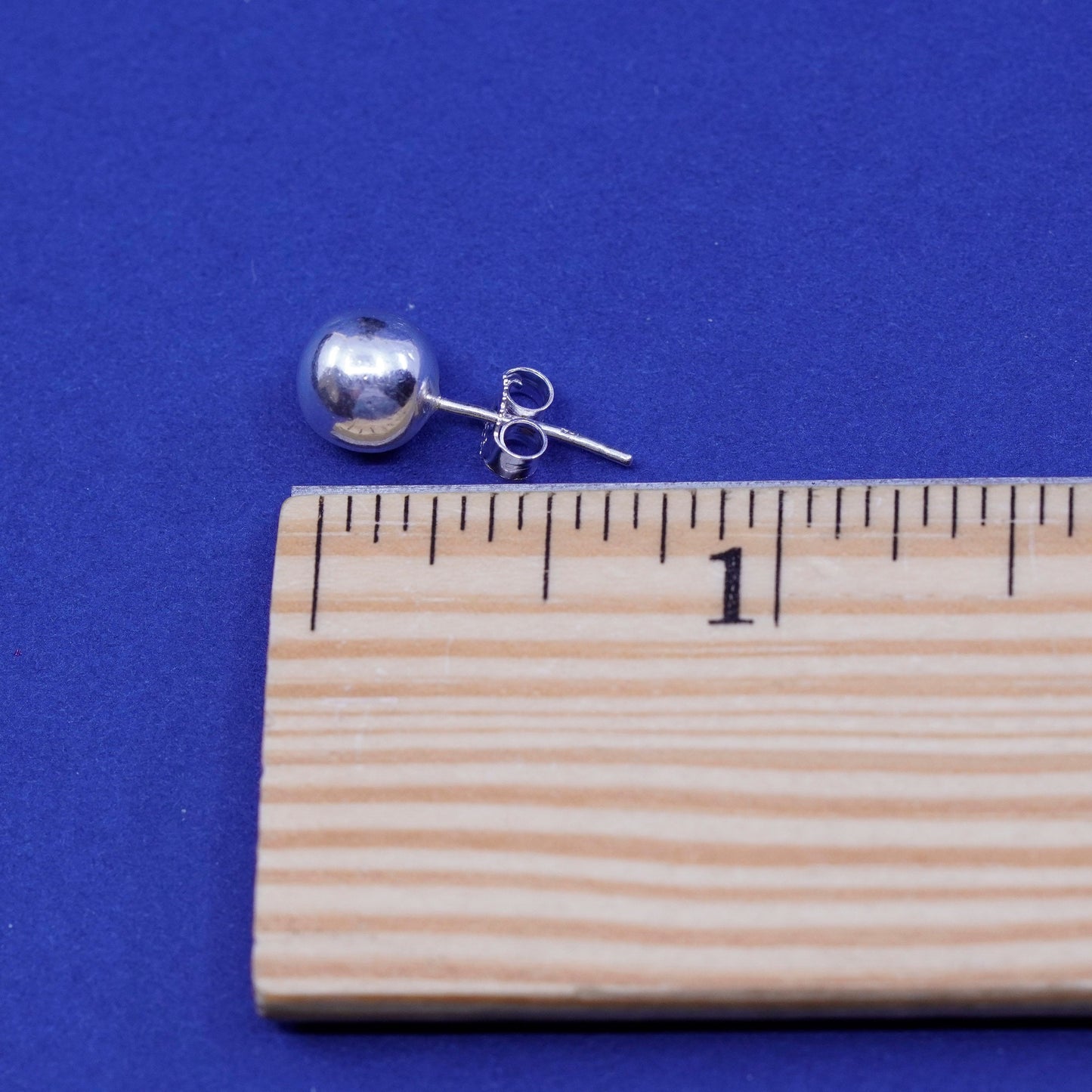 7mm Sterling silver studs earrings