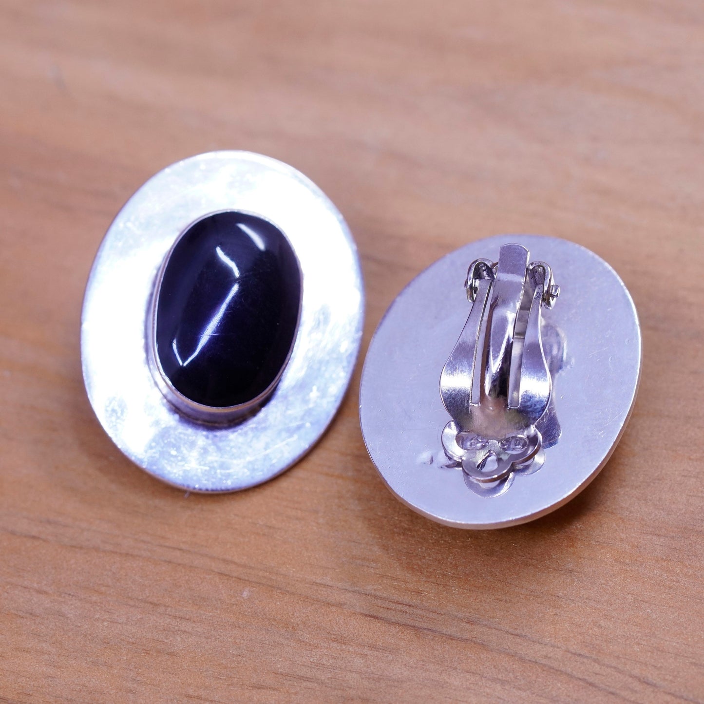 Mexico Sterling silver handmade earrings, 925 oval obsidian clip on