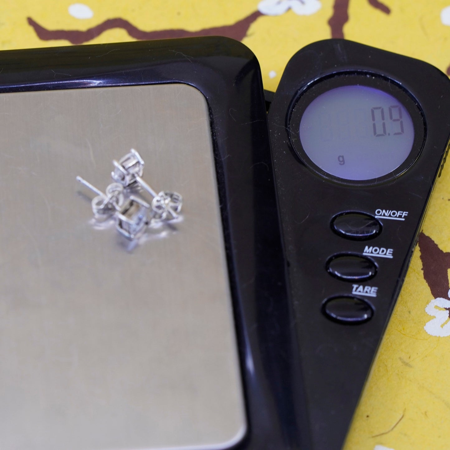 4mm, Vintage Sterling 925 silver clear cz studs, square earrings
