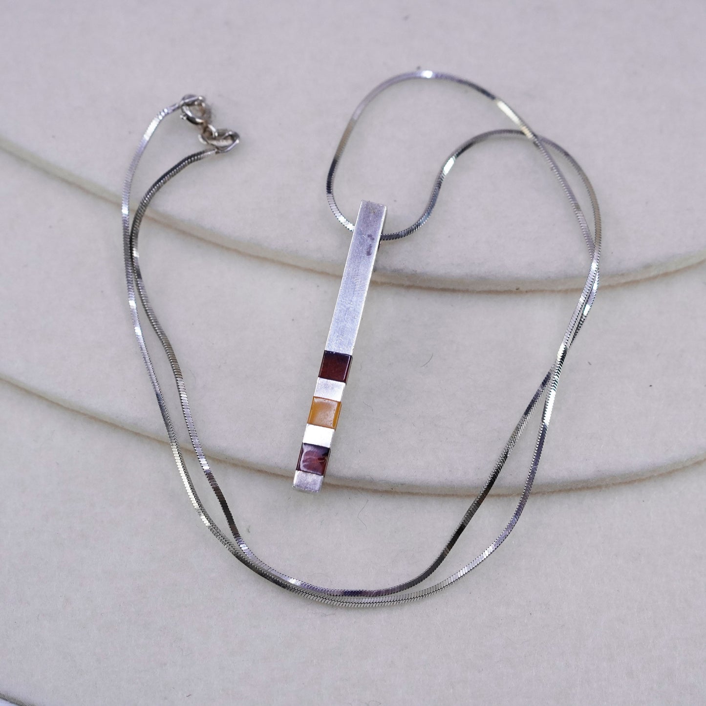 18”, vintage Sterling silver necklace, 925 snake chain with bar pendant amber