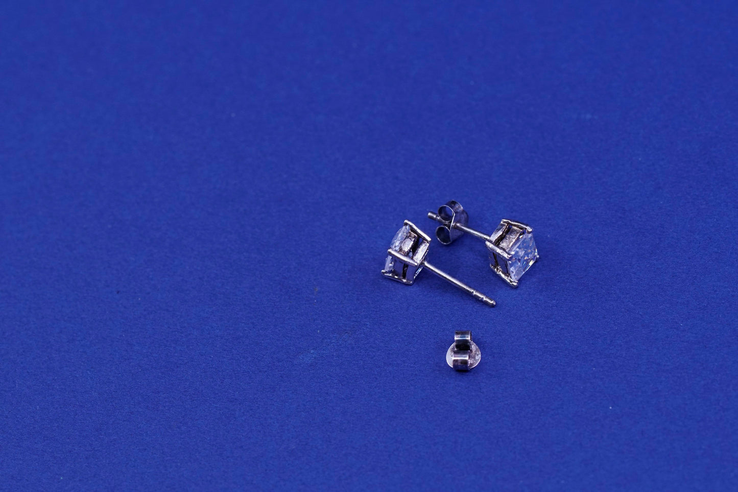 6mm, Vintage sterling silver handmade earrings, 925 studs with CZ
