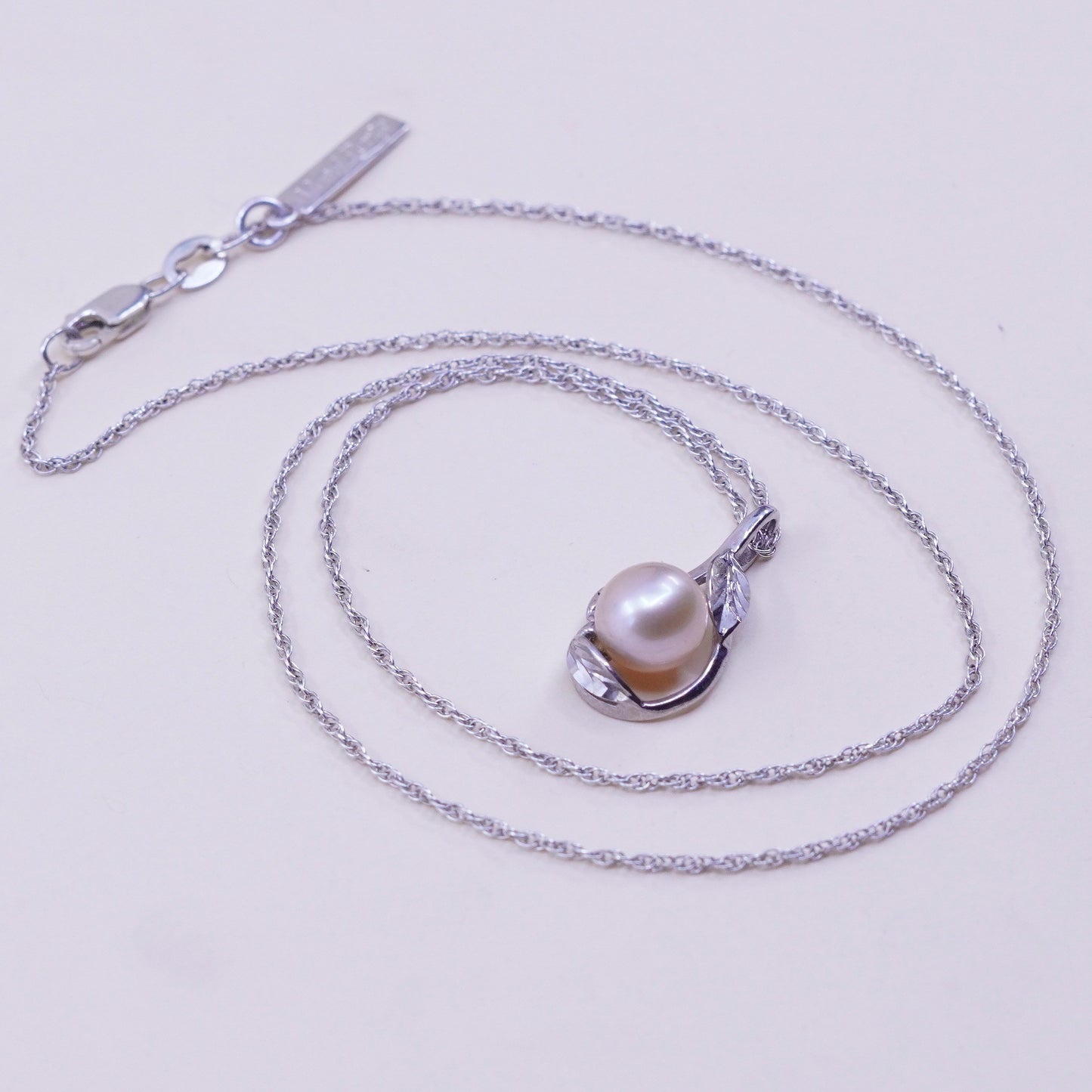18”, vintage sterling 925 silver Singapore chain necklace pearl leaf pendant