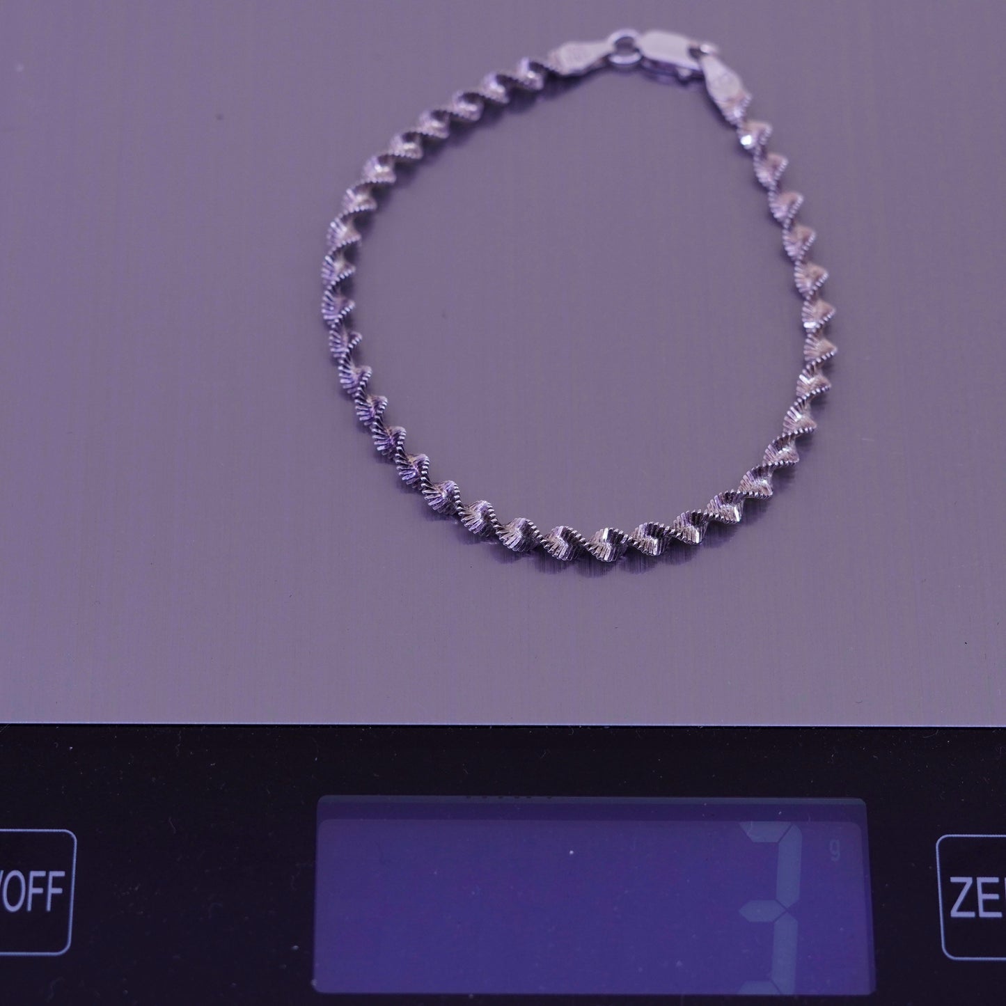 6.75”, 3mm, Vintage sterling silver bracelet, 925 twisted herringbone chain