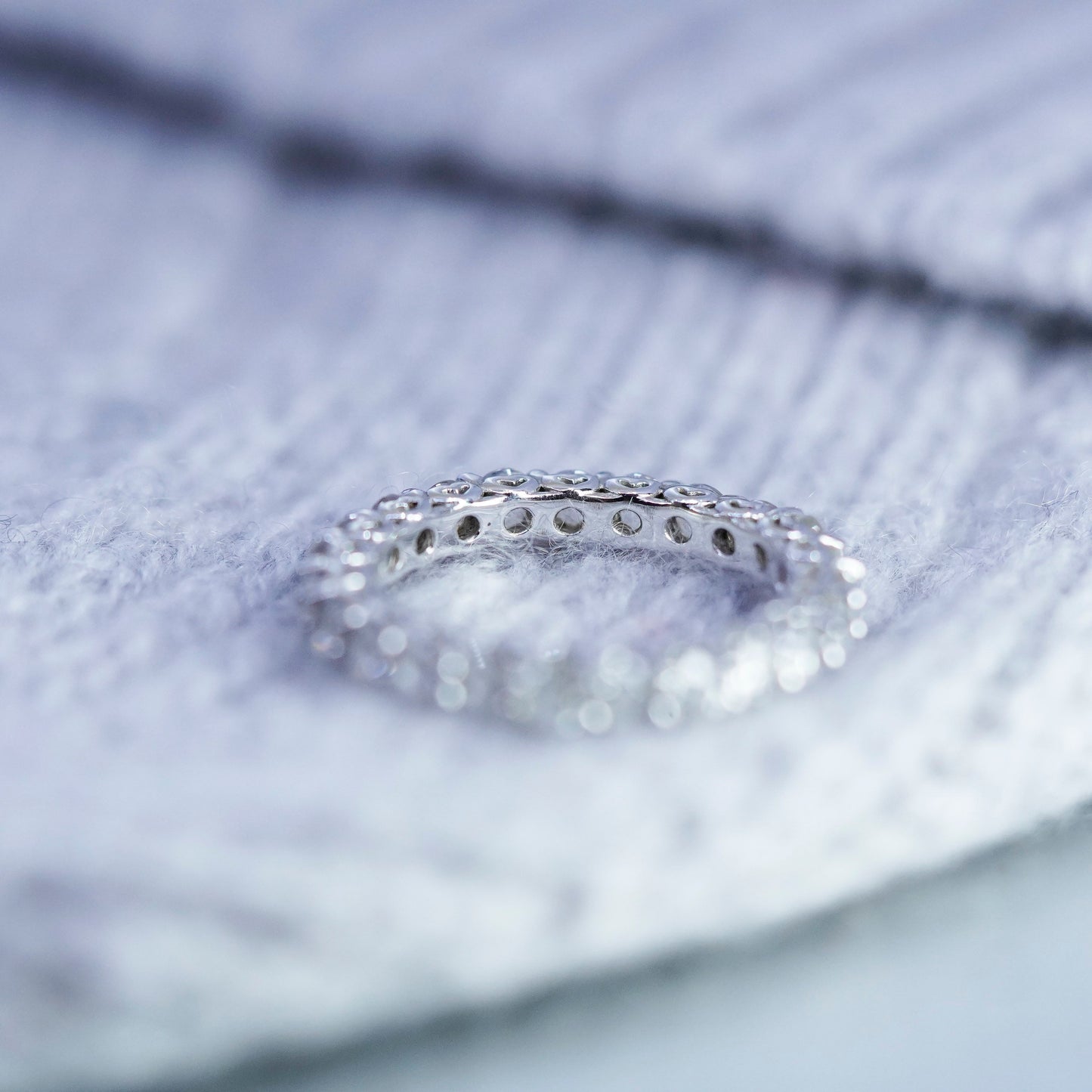Size 8.25, vintage Sterling 925 silver wedding ring, Cz band