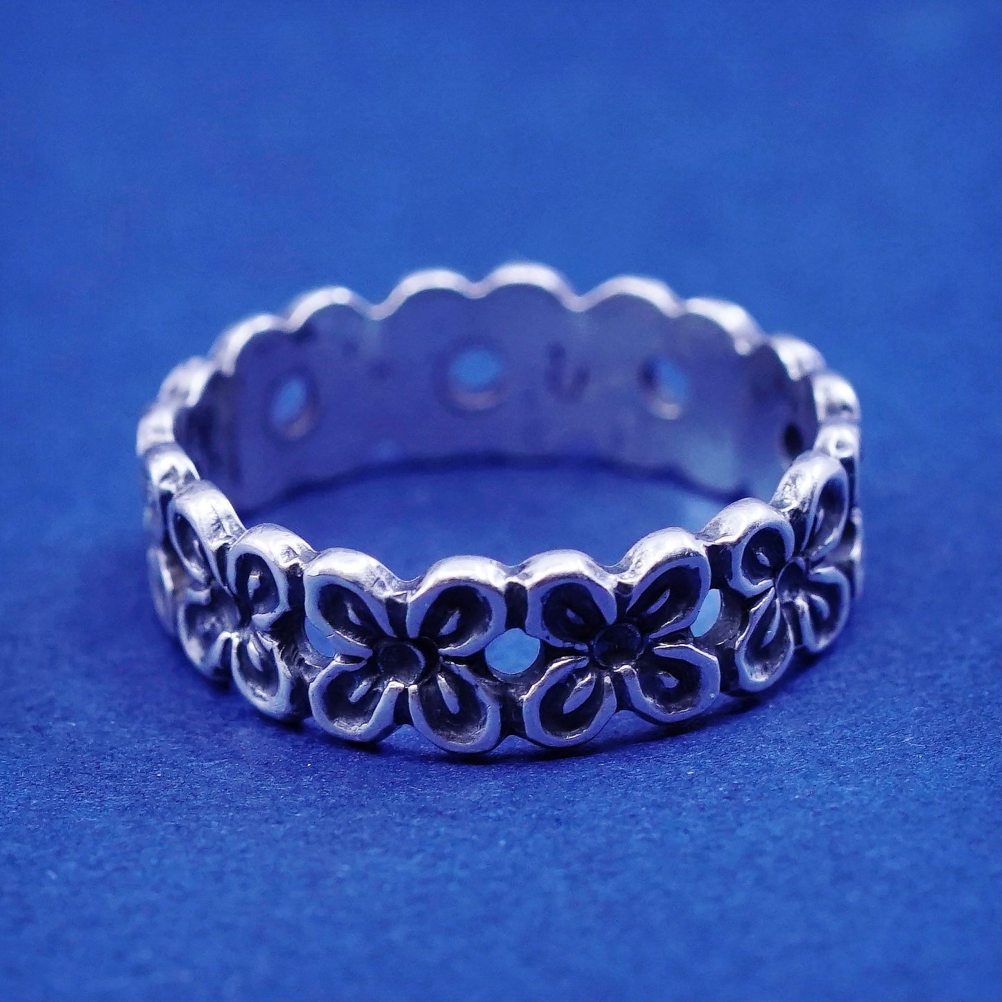 Size 4.25, vintage Sterling silver handmade ring, 925 flower band