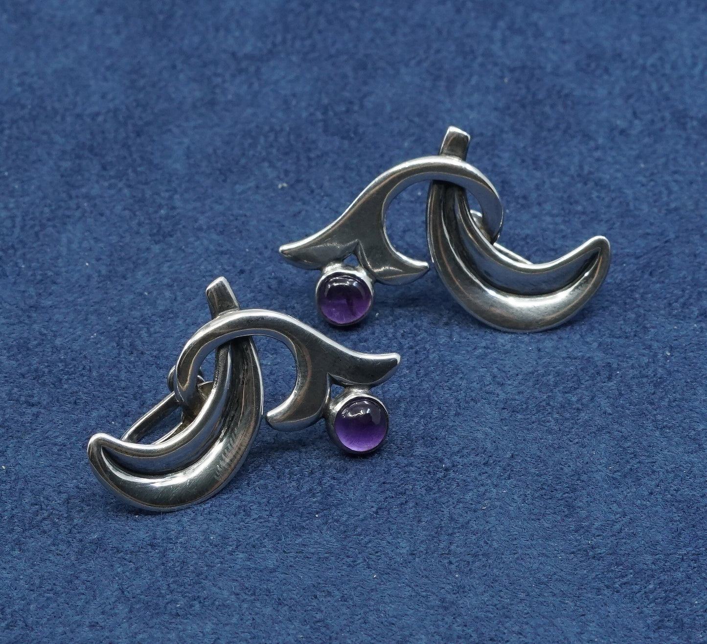 vtg JB Sterling silver screw back earrings, 925 swirl w/ amethyst bead
