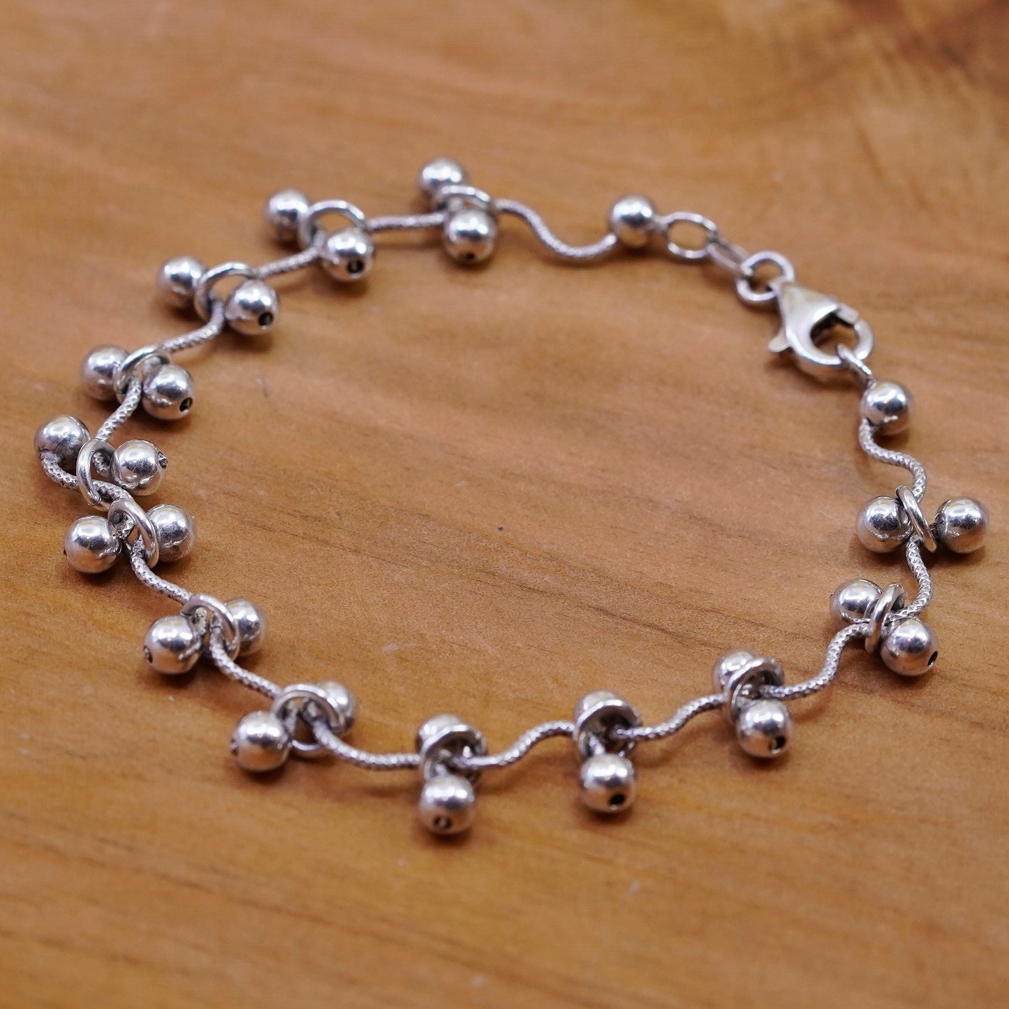 6.75”, Sterling silver handmade bracelet, textured 925 wavy DNA link chain bead