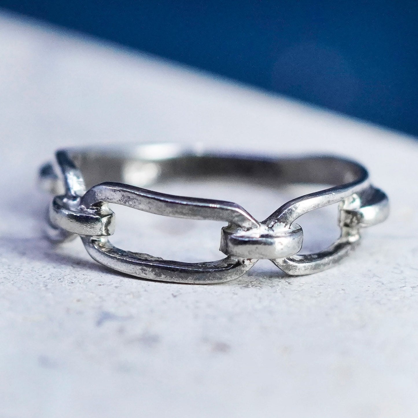 Size 6.5, vintage Sterling silver handmade ring, 925 circle chain band