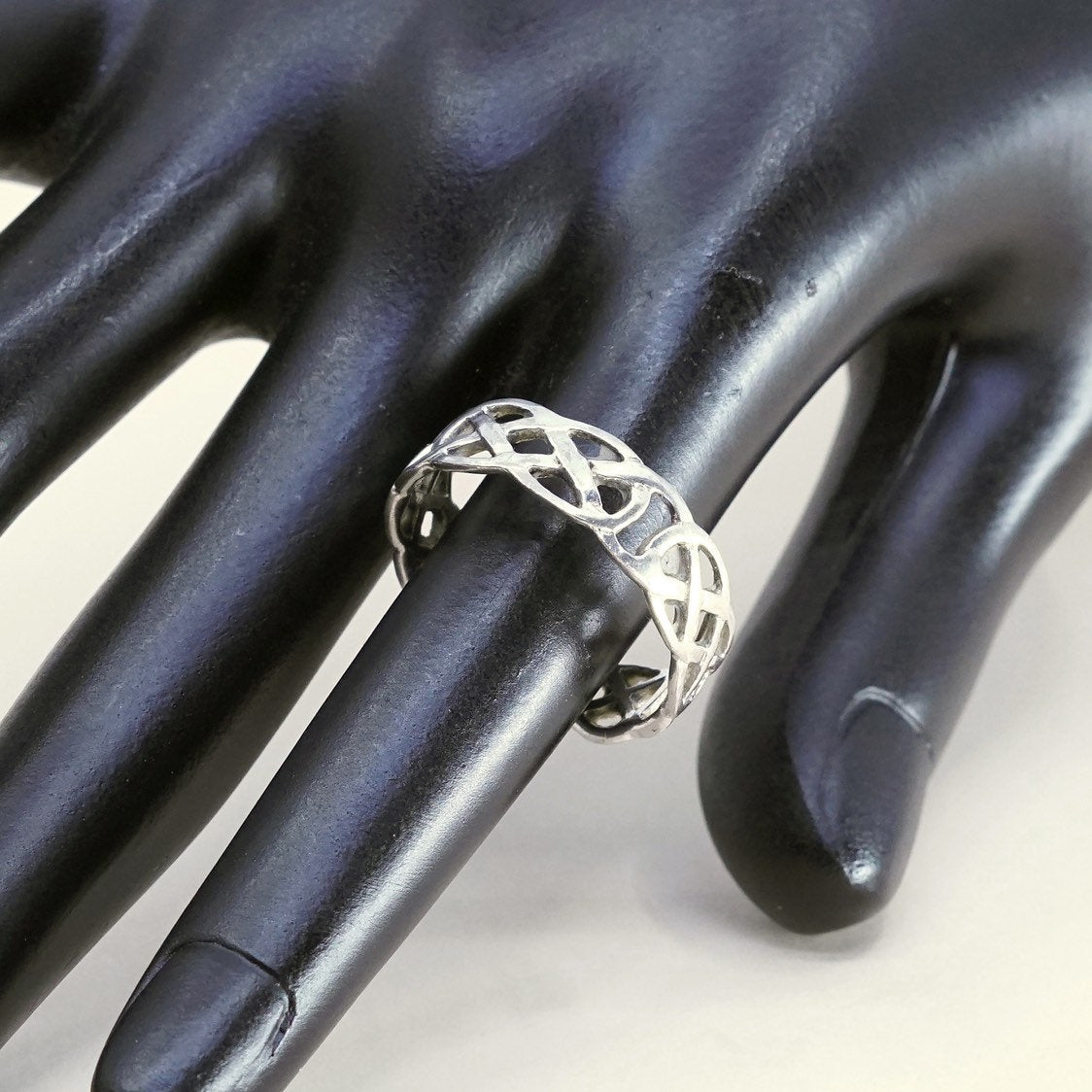 Size 9.75, vtg sterling silver handmade ring, 925 woven band w/ filigree