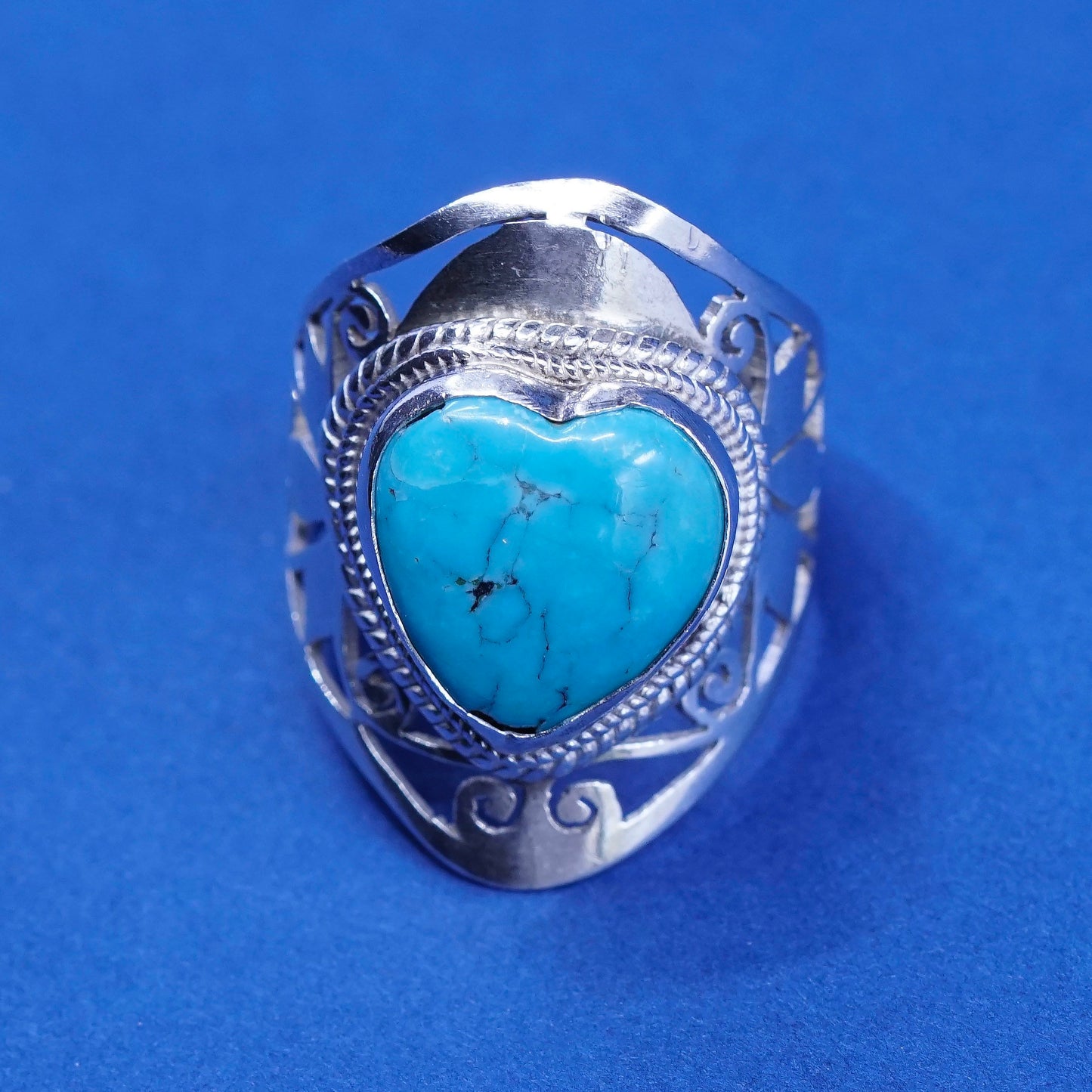 sz 7.5, Sterling 925 silver handmade ring w/ heart turquoise N swirl filigree